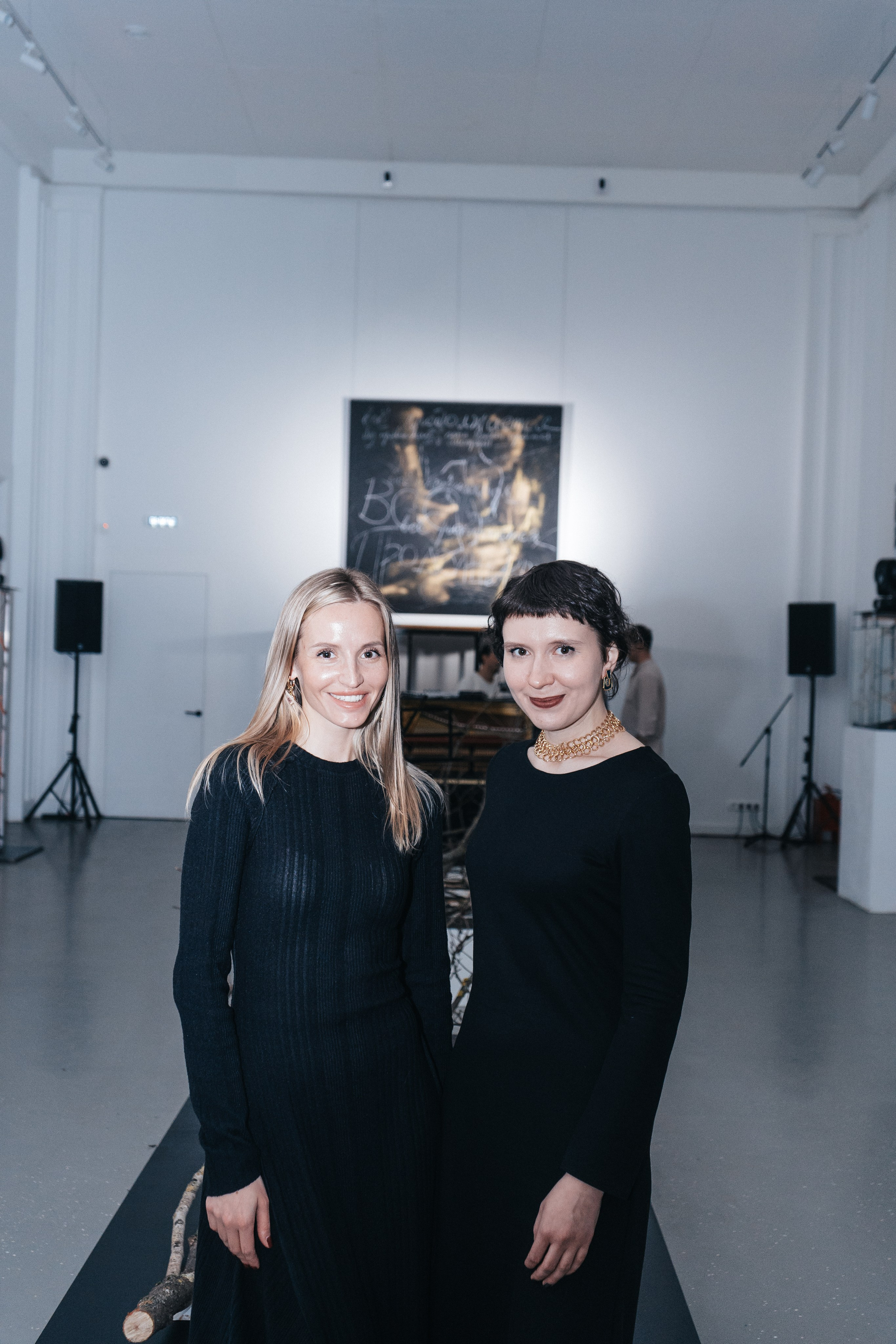 Выставка Юрия Литарова. Всё рождается. Всё продолжается. Портретный фотограф Нижний Новгород