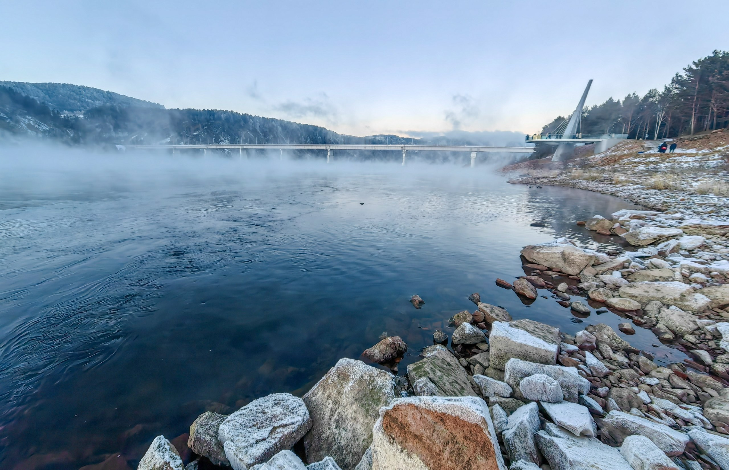 экскурсии Красноярск индивидуальный тур фото интересные места что посмотреть куда сходить что посетить достопримечательности в Красноярске фототур аренда кабриолета микроавтобуса трансфер  цена заказать экскурсию программа маршрут смотровые площадки видовые красивые места Национальный парк заповедник Столбы Дивногорск Красноярская ГЭС путешествие туристический маршрут фотосессия фотограф Красноярск