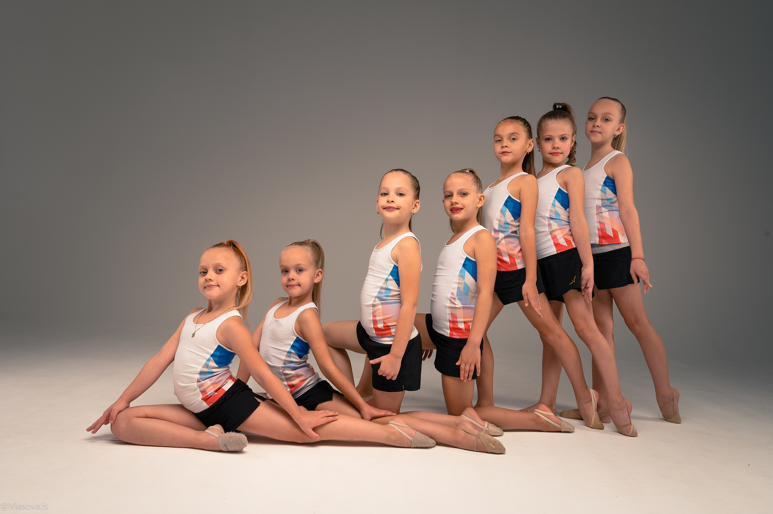 клубная спортивная фотосессия для гимнасток Новосибирск