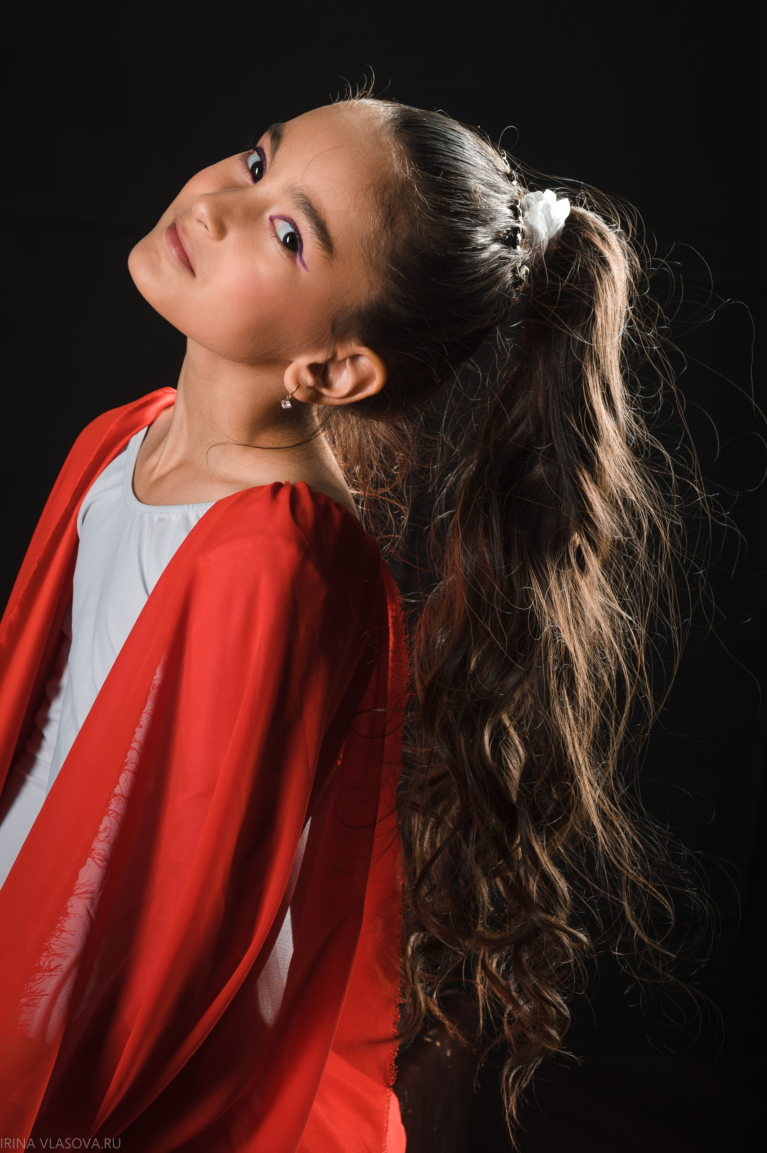 Девичий портрет яркие моменты (дети 9-11 лет). Спортивный и портретный фотограф