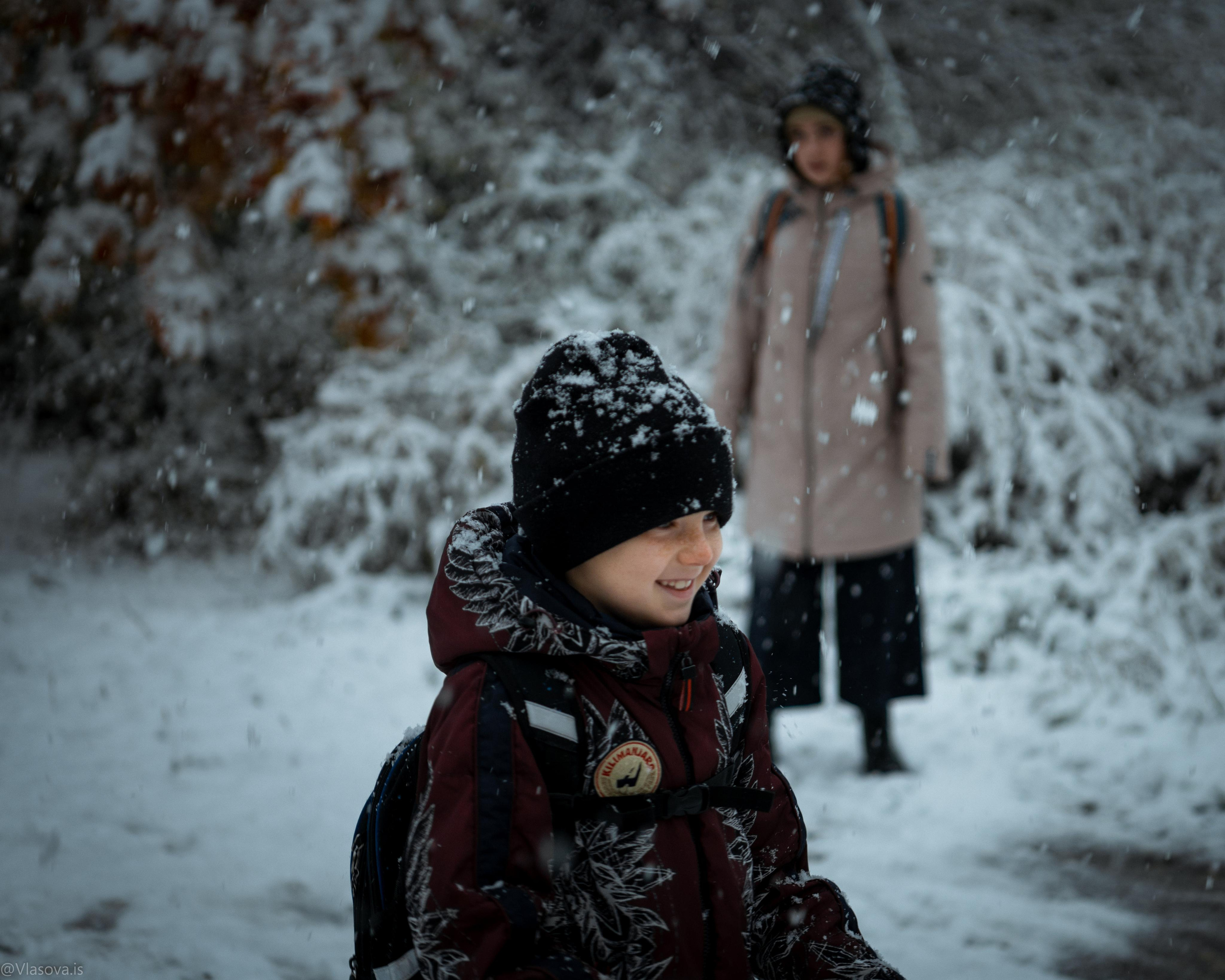 Дети гуляют. Спортивный и портретный фотограф