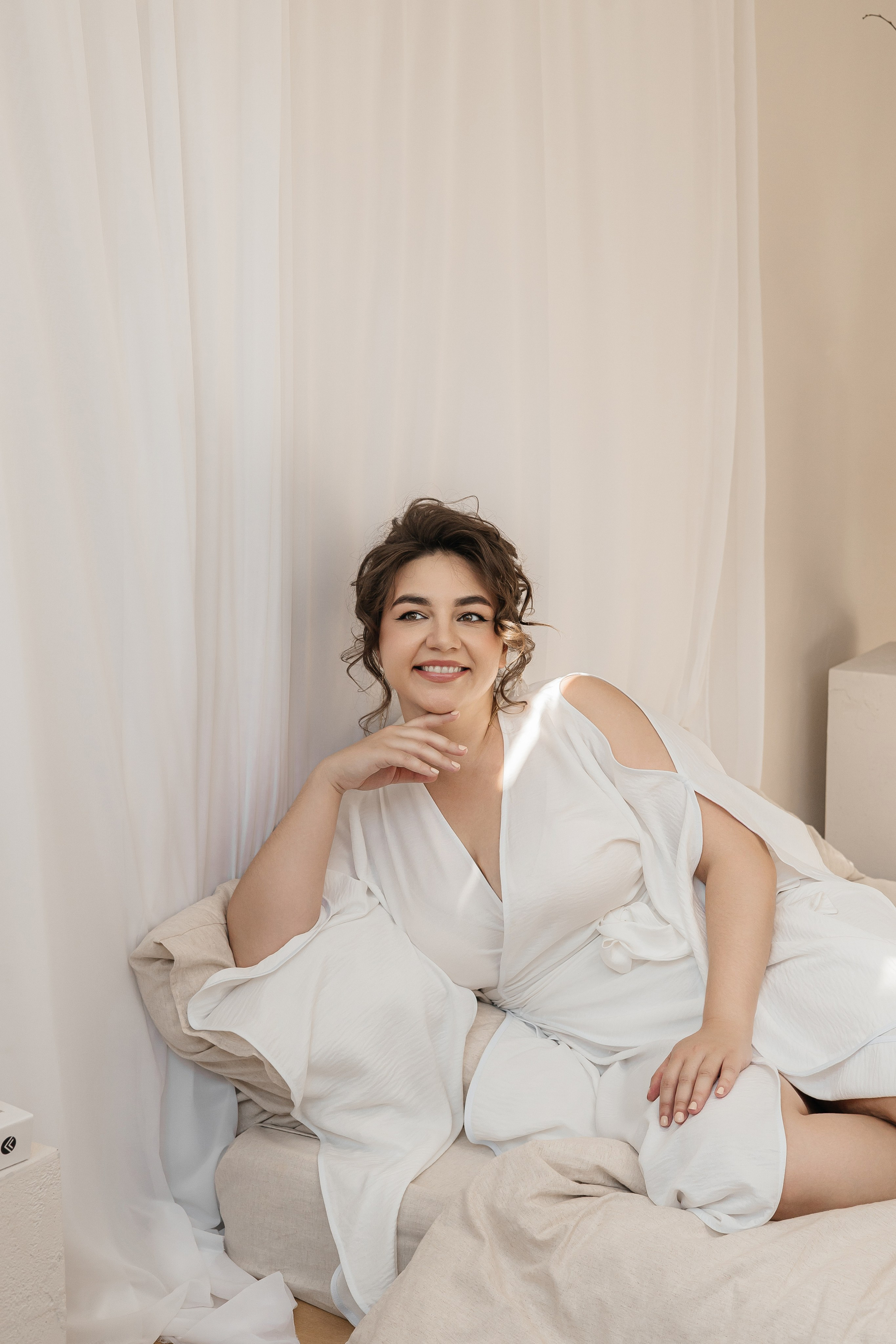 Надежда — сборы невесты