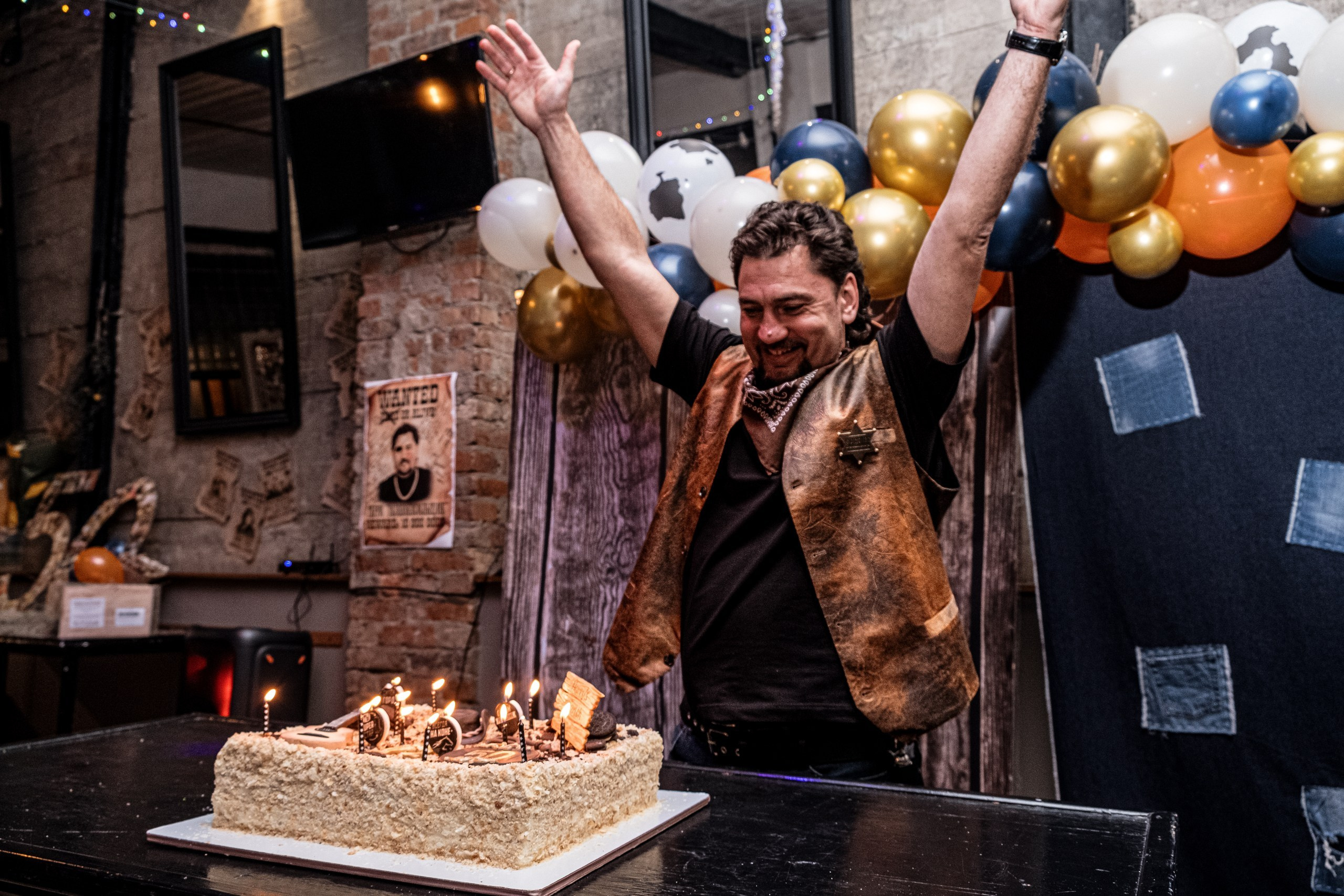 ДИКИЙ ЗАПАД: юбилей Игоря. КАРАМБОЛА: Организация праздников в Москве