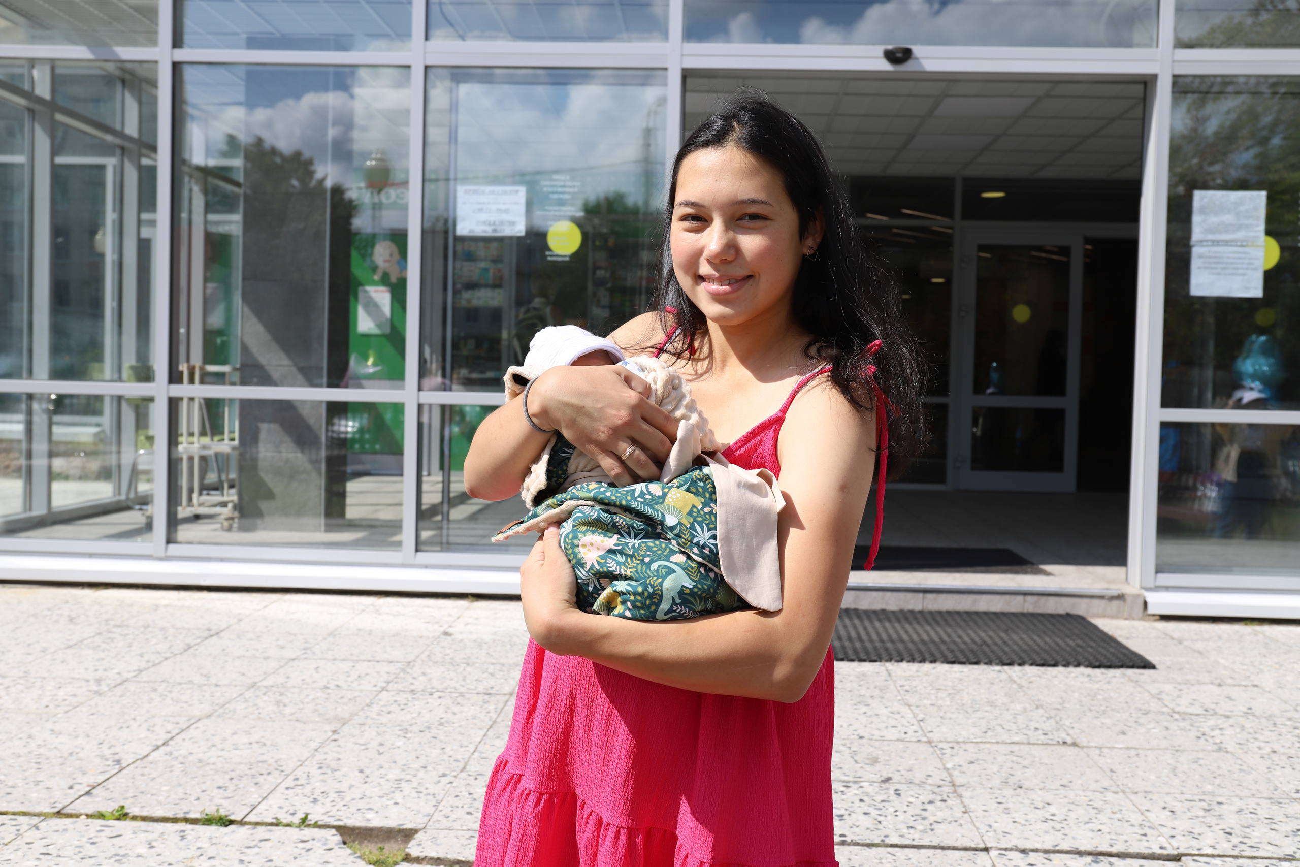 Выписка из роддома маленького Дениса. Фотограф в Санкт-Петербурге Наталья Брилькова