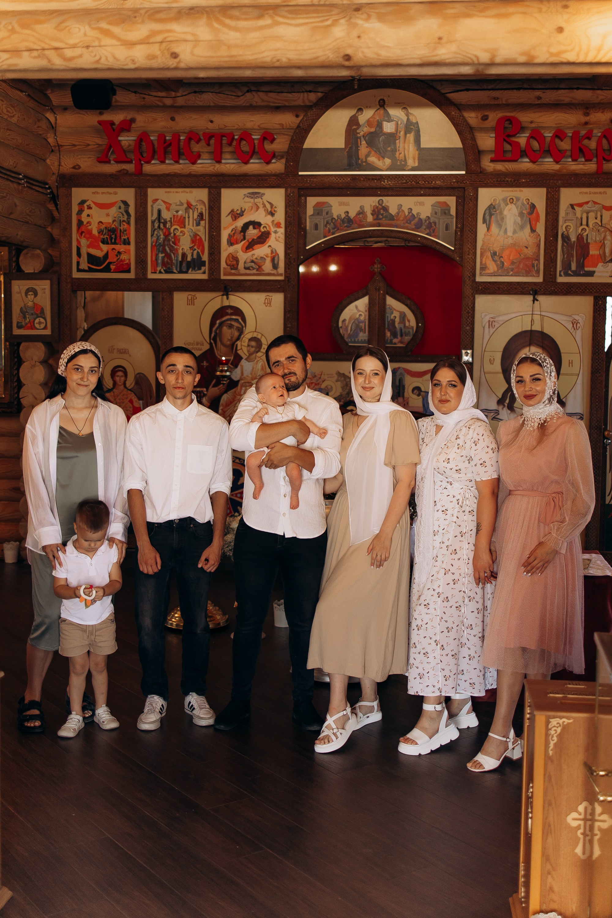 Таинство Крещения Михаила. Семейный фотограф в Краснодаре Храмова Анна