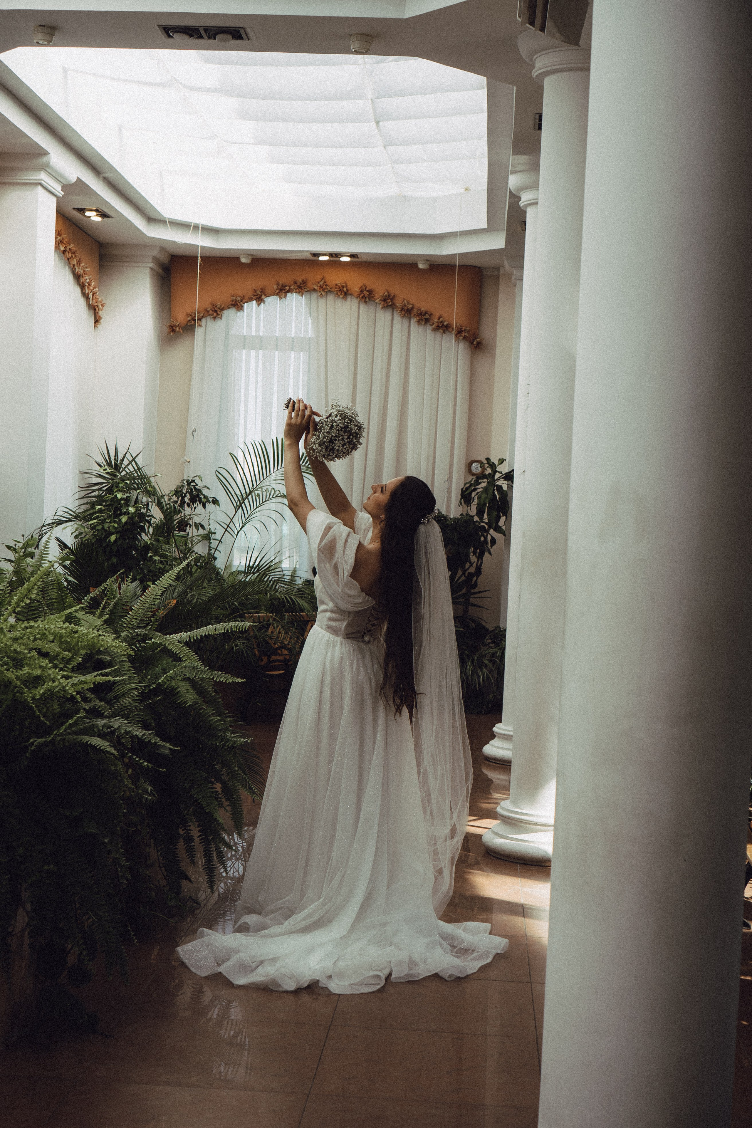 СВАДЕБНАЯ СЬЕМК В ПАРКЕ 300-ЛЕТИЯ. Профессиональный фотограф, Санкт-Петербург — Виктория Богомолова