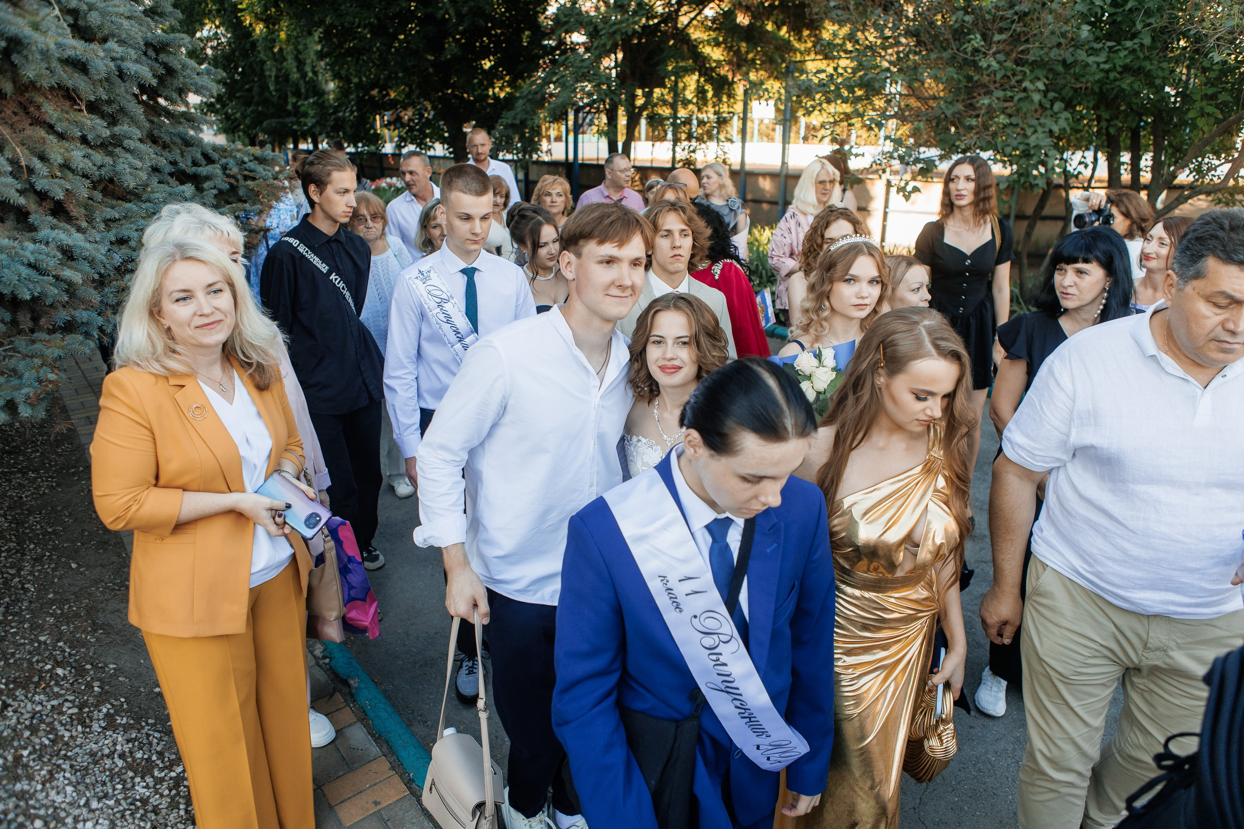 Выпускной Гимназия 12 2024 г. Свадебный и портретный Фотограф в Липецке Дмитрий Котюков
