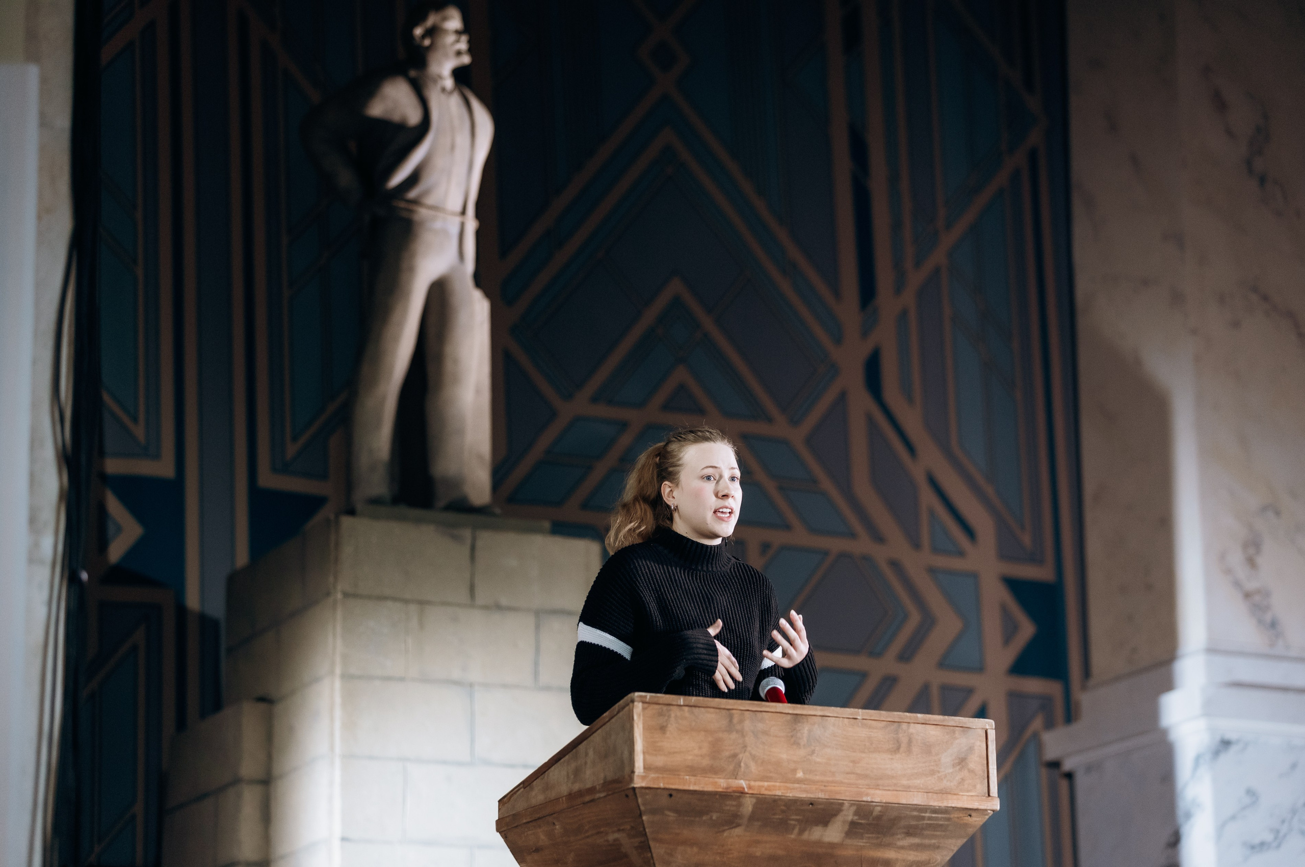 «Ленин из Ревды» в Балтийском доме. Фотограф Виктория Дунаевская в Санкт Петербурге