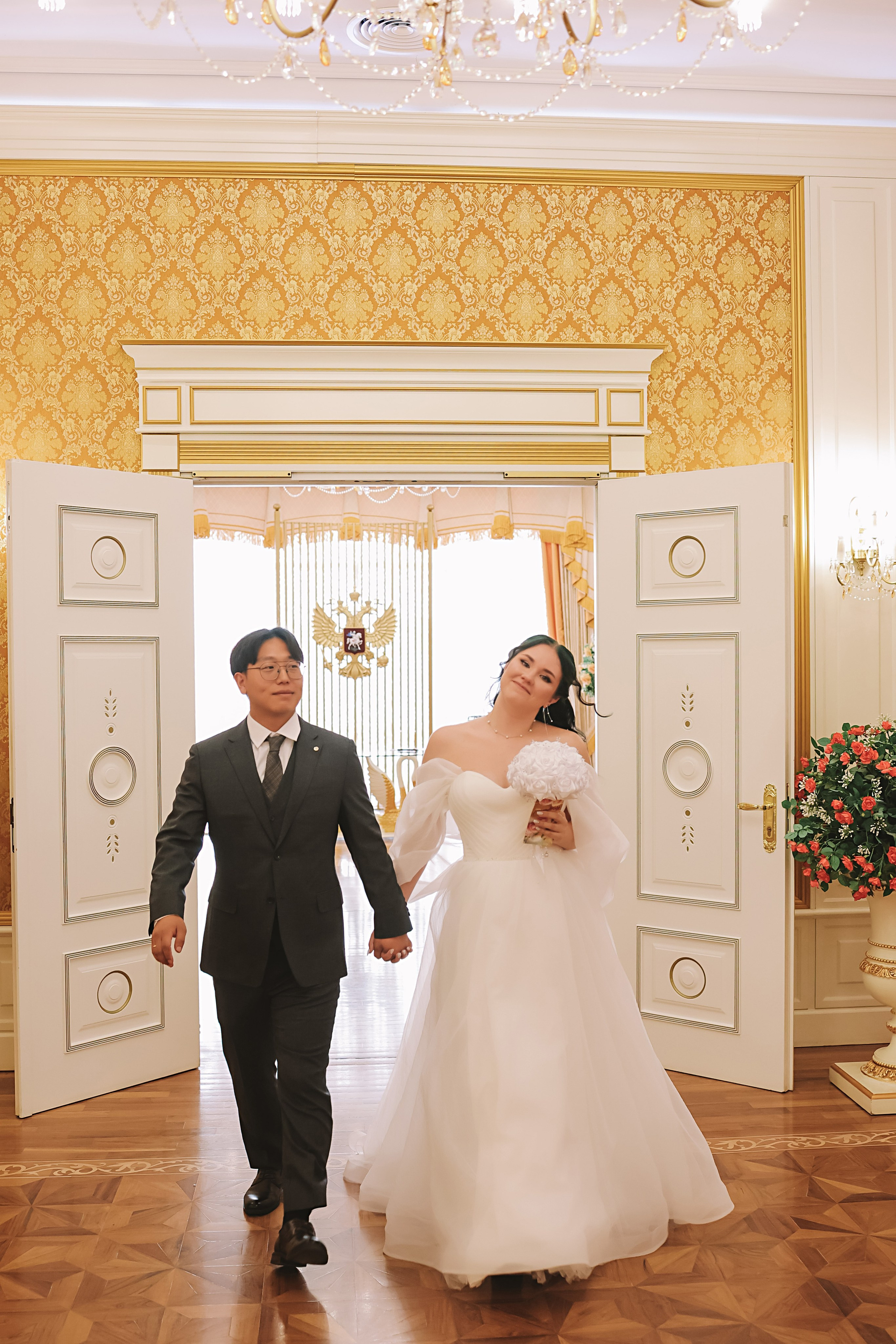 Айвазовский и парк дружбы народов. Семейный фотограф Тюмень, фотограф на роды Салмина Мария