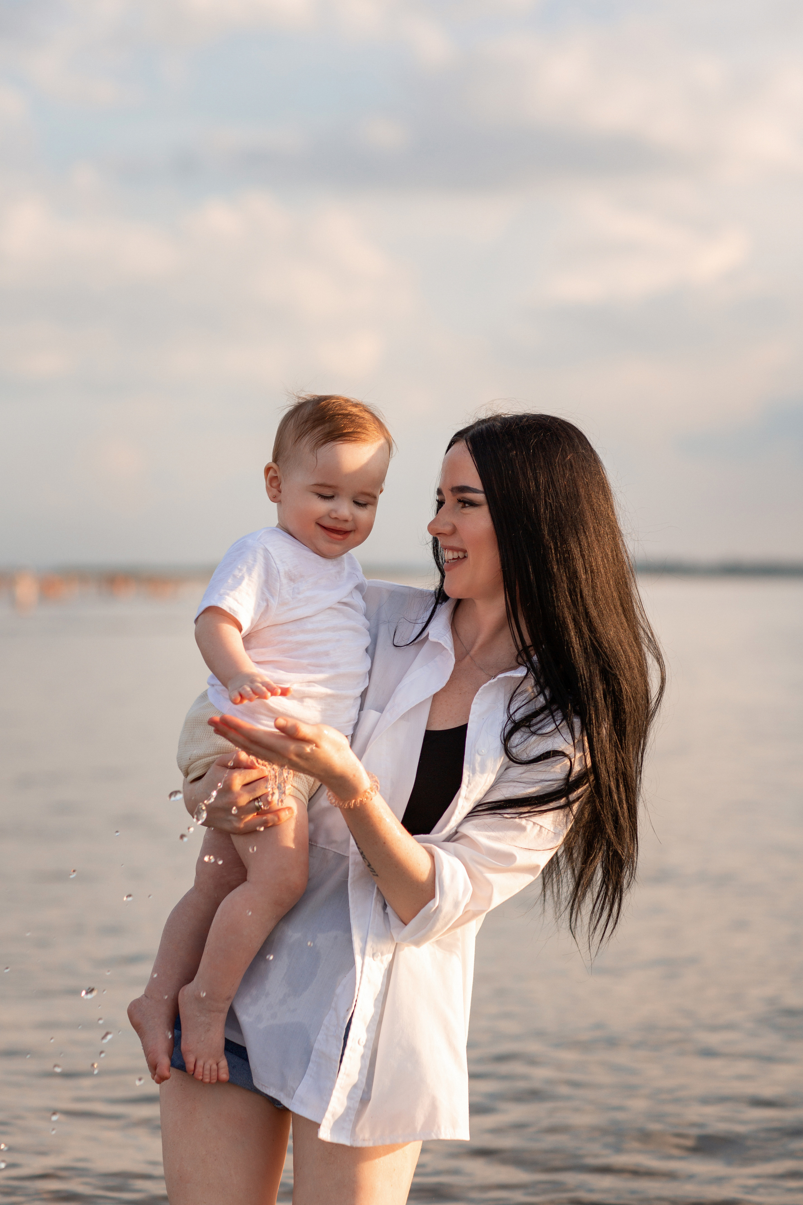 Прогулка по пляжу. Семейный и женский фотограф в Волгограде Екатерина Гулей