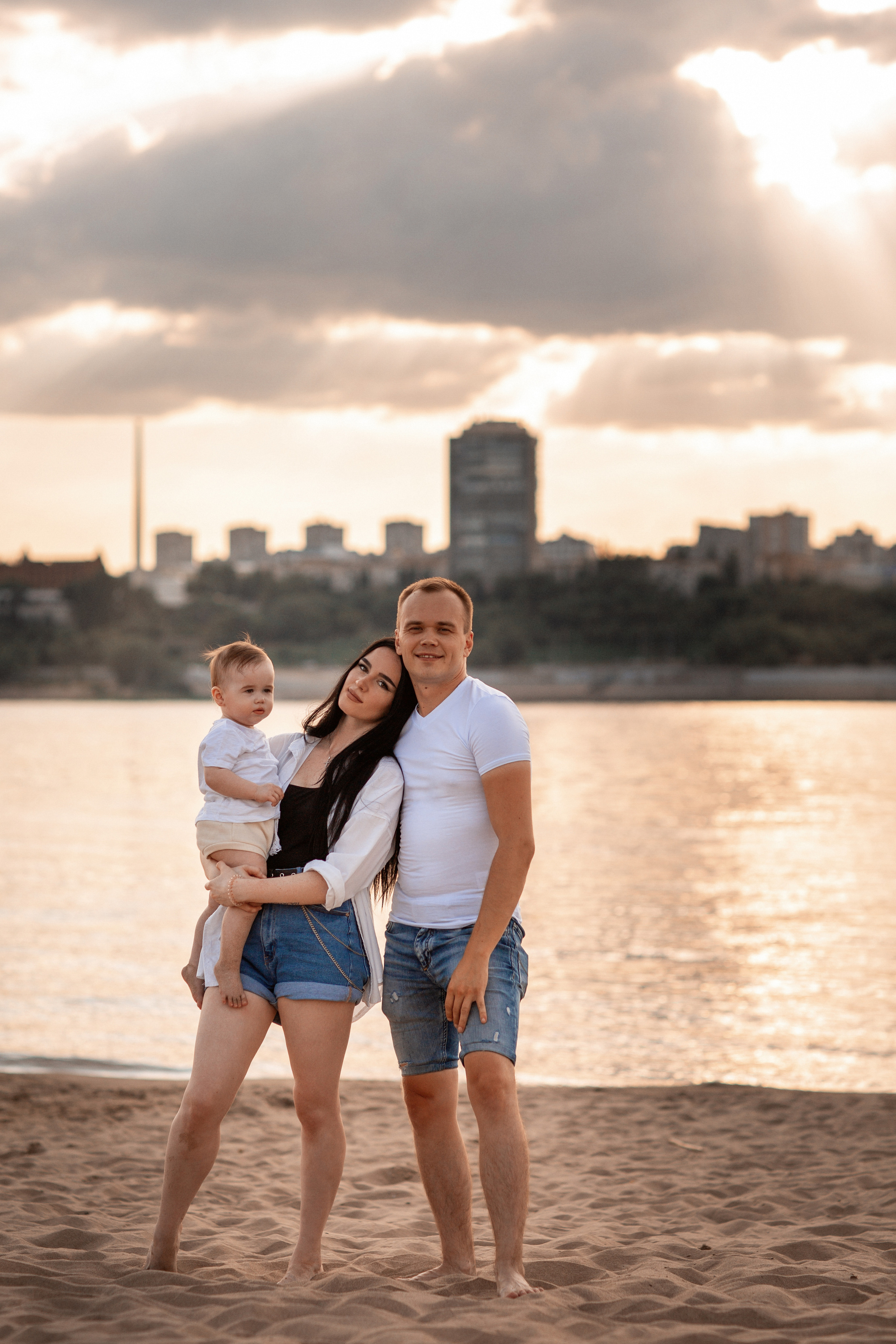 Прогулка по пляжу. Семейный и женский фотограф в Волгограде Екатерина Гулей