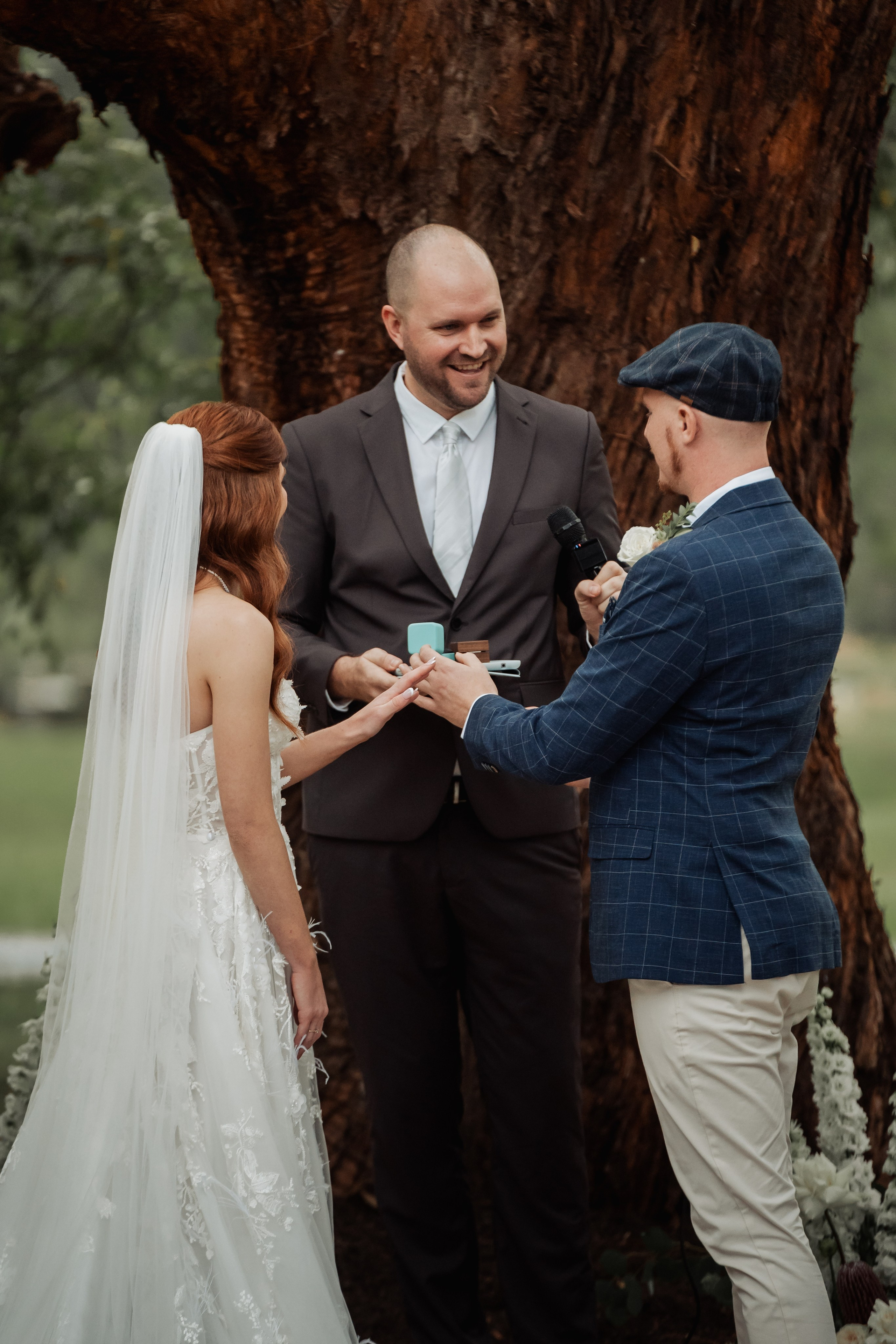 …Pure bliss. Golden Moments Editing — We do Wedding’s Retouch and Video Editing