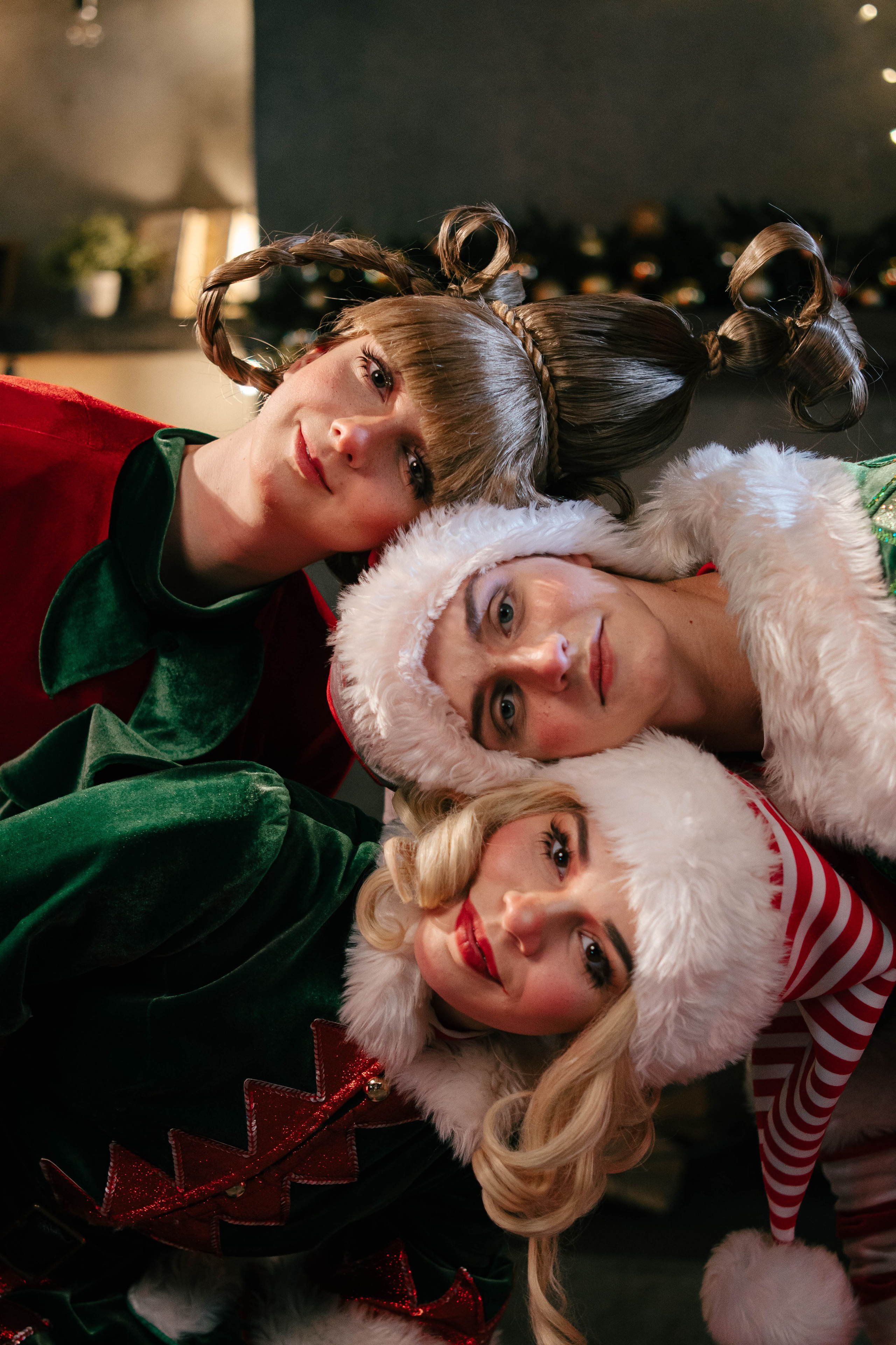 Гринч Circus Zone. Фотограф / видеограф в Москве и Сочи Sofia Riversong