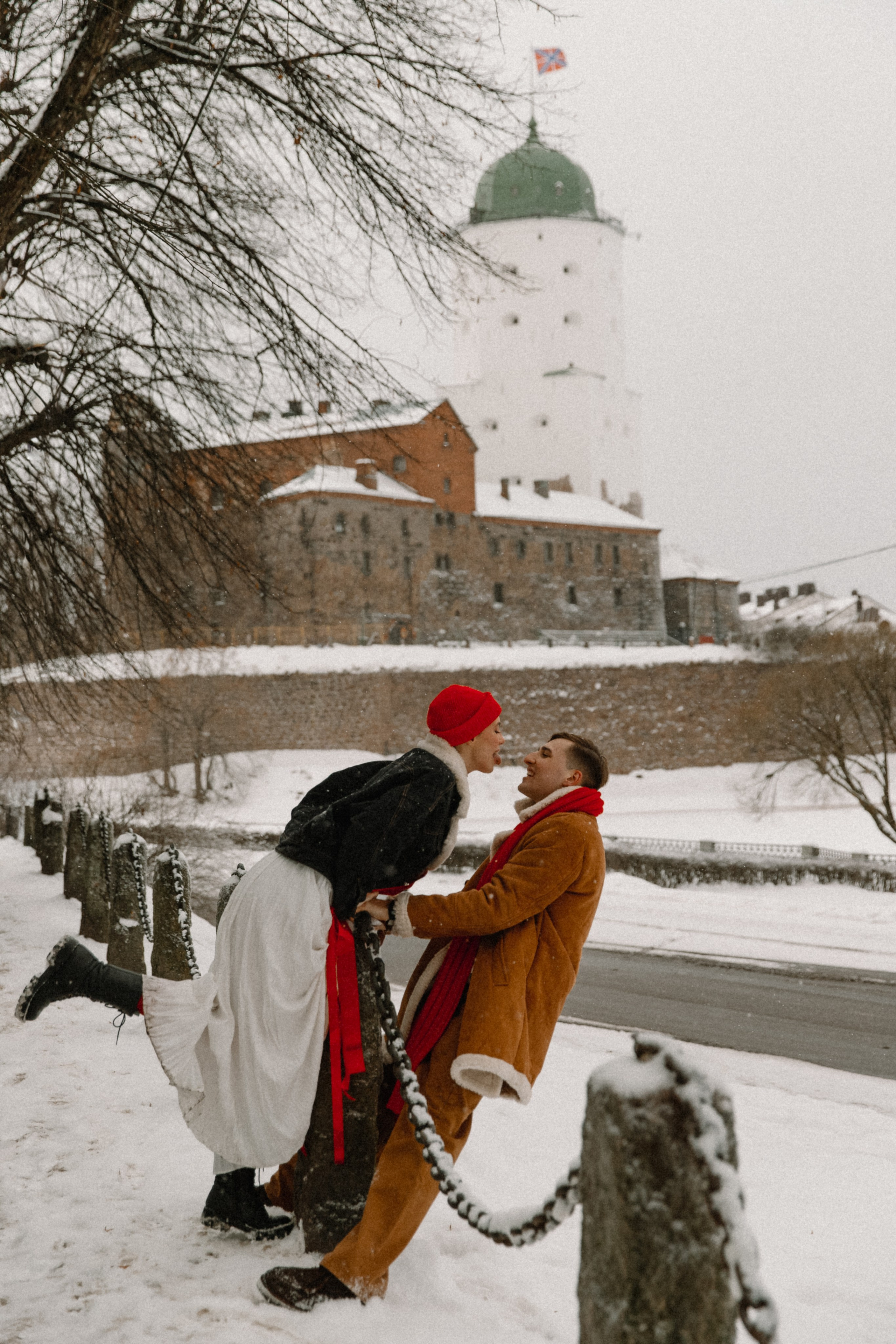 Антон и Яна: зимний Выборг. Николь — свадебный фотограф в Санкт-Петербурге, по России и в Европе