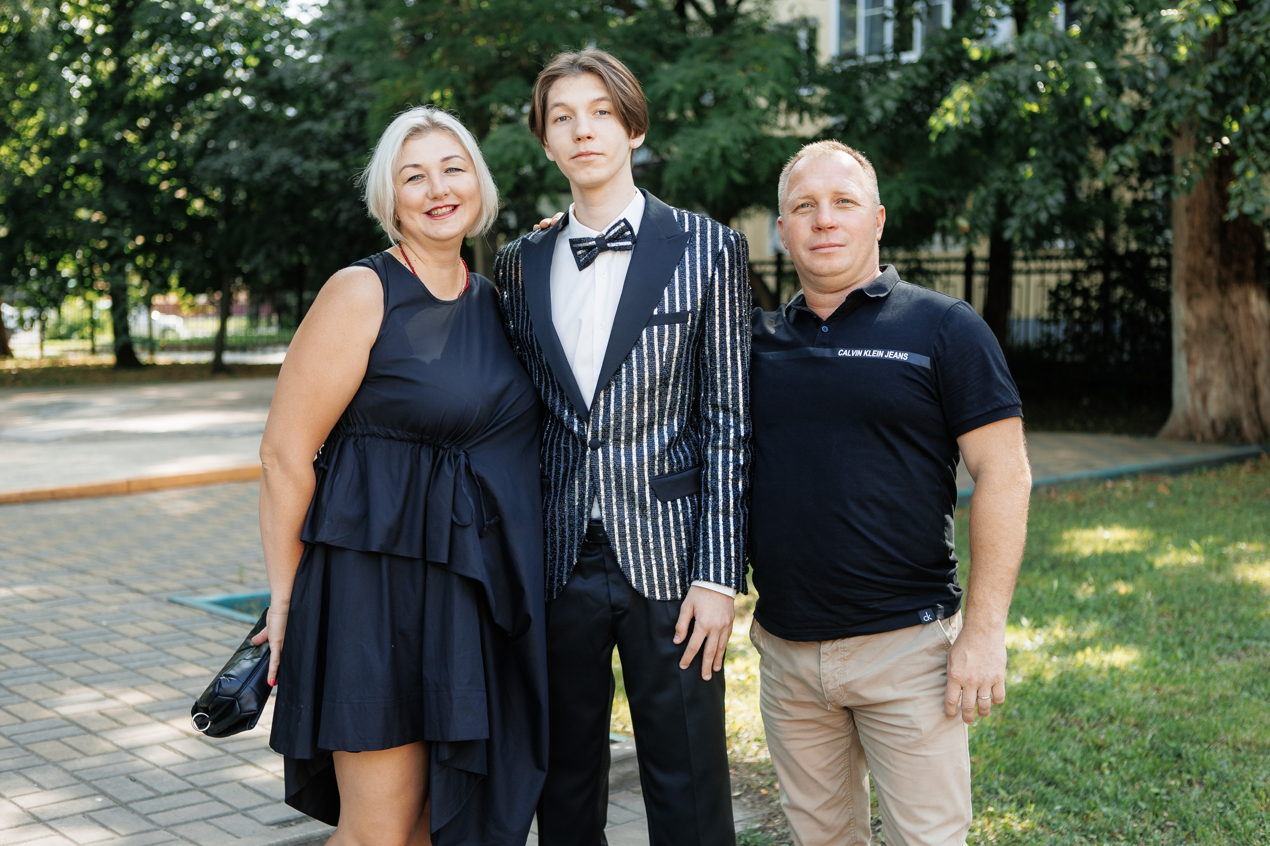 Выпускной Гимназия 12 2024 г. Свадебный и портретный Фотограф в Липецке Дмитрий Котюков