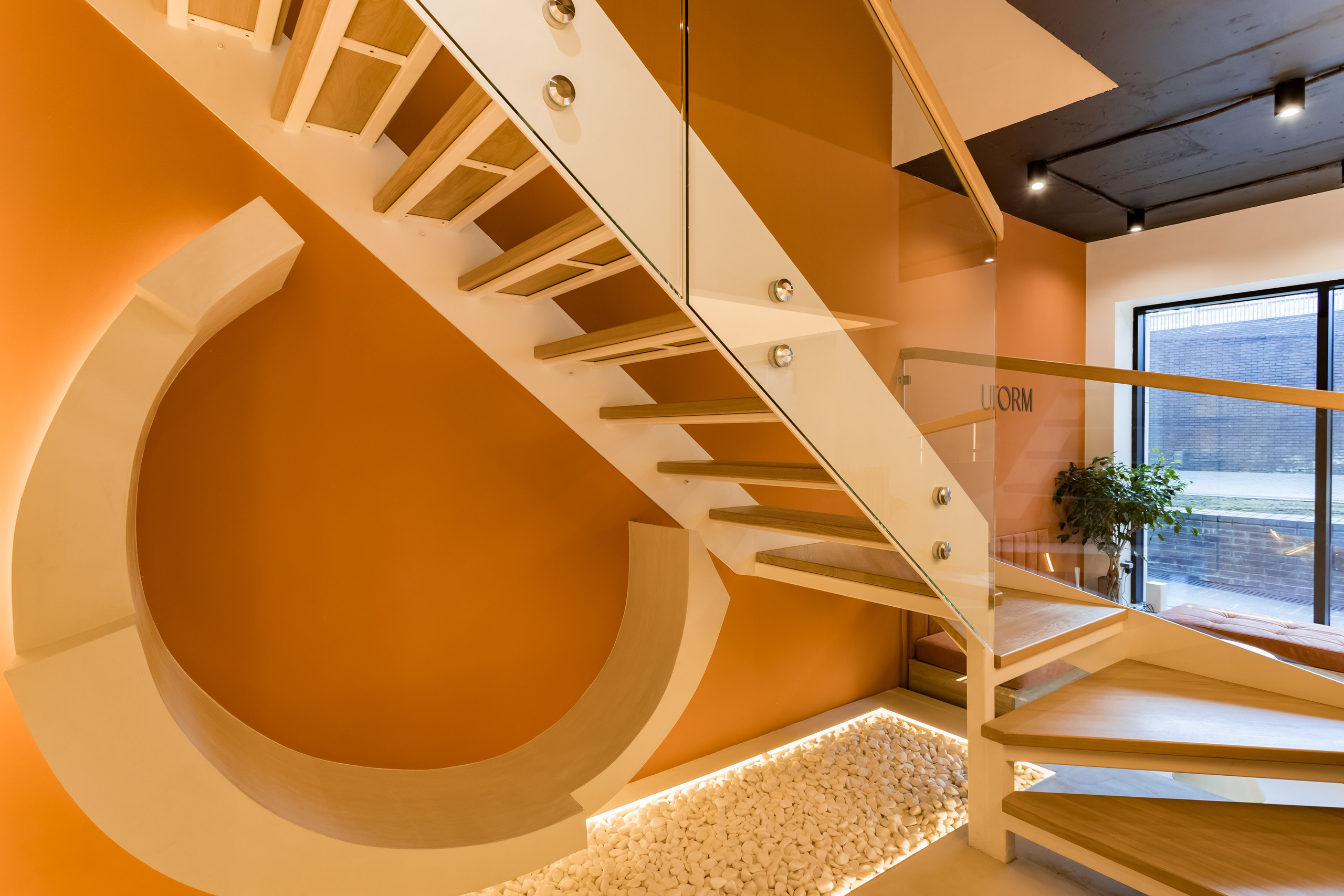 Фотосъемка для студии йоги Uform. Интерьеры, Контент, Портреты | Фотограф в Москве Дани Терно