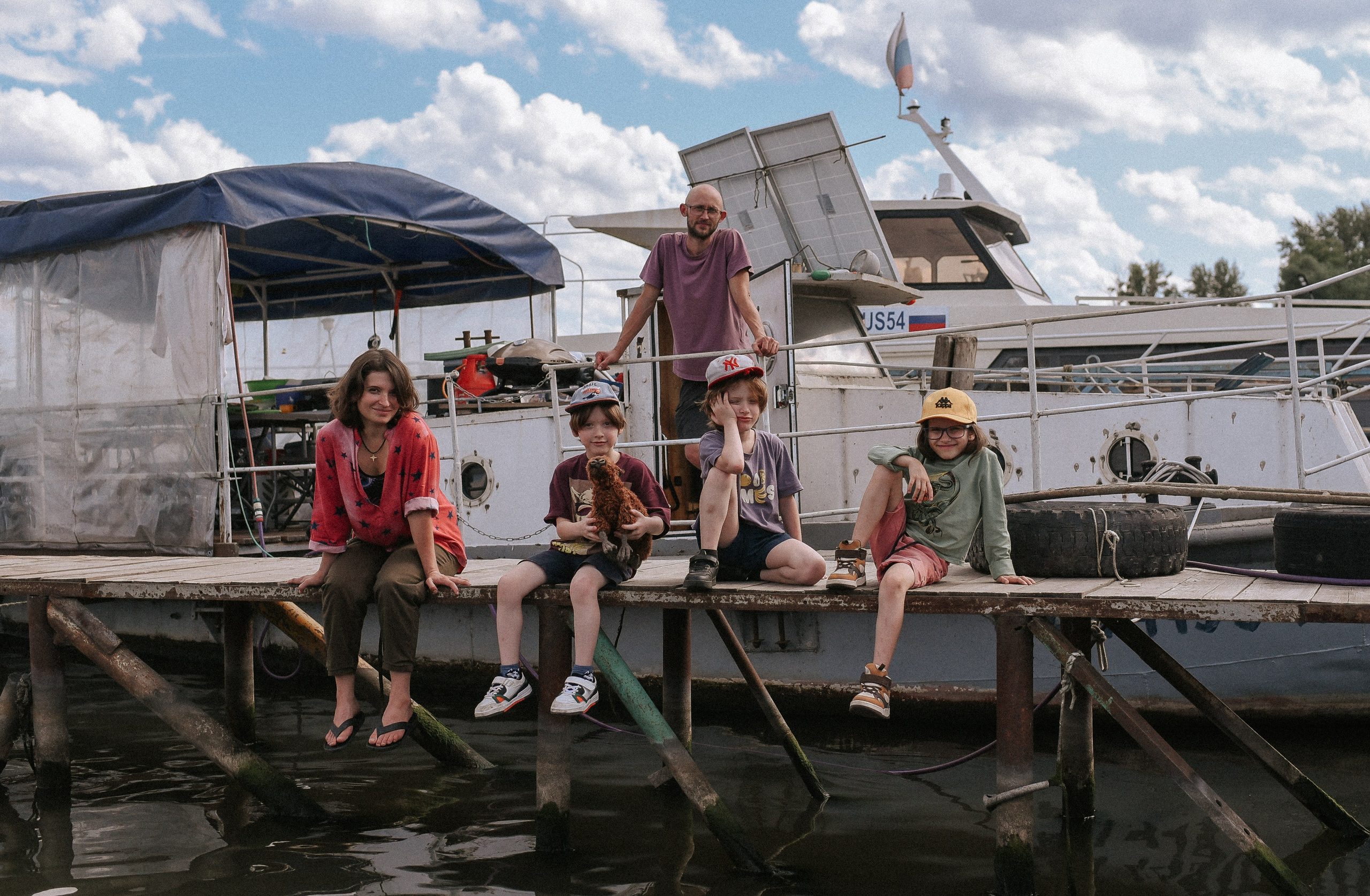 Берег, рак и капибара. Детский и семейный фотограф в Новосибирске Саша Дорошенко
