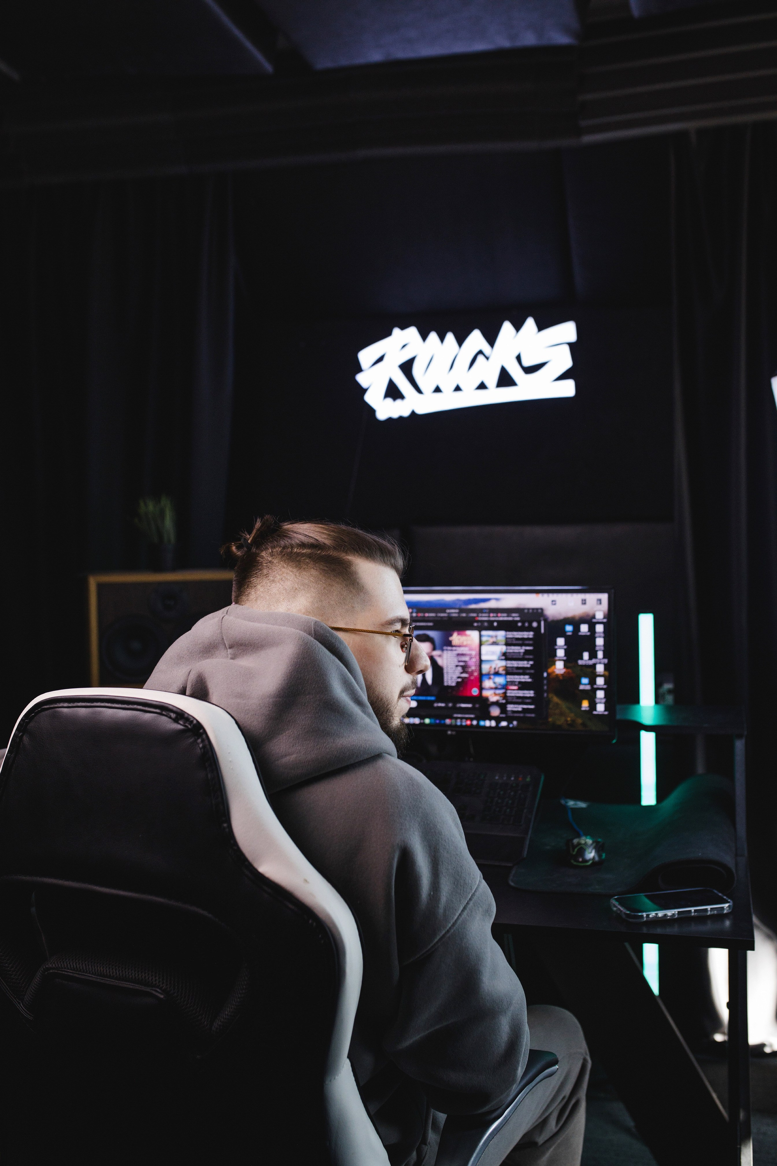 Контент день для Александра. Фотограф и контент-maker Диля Голубникова | Москва