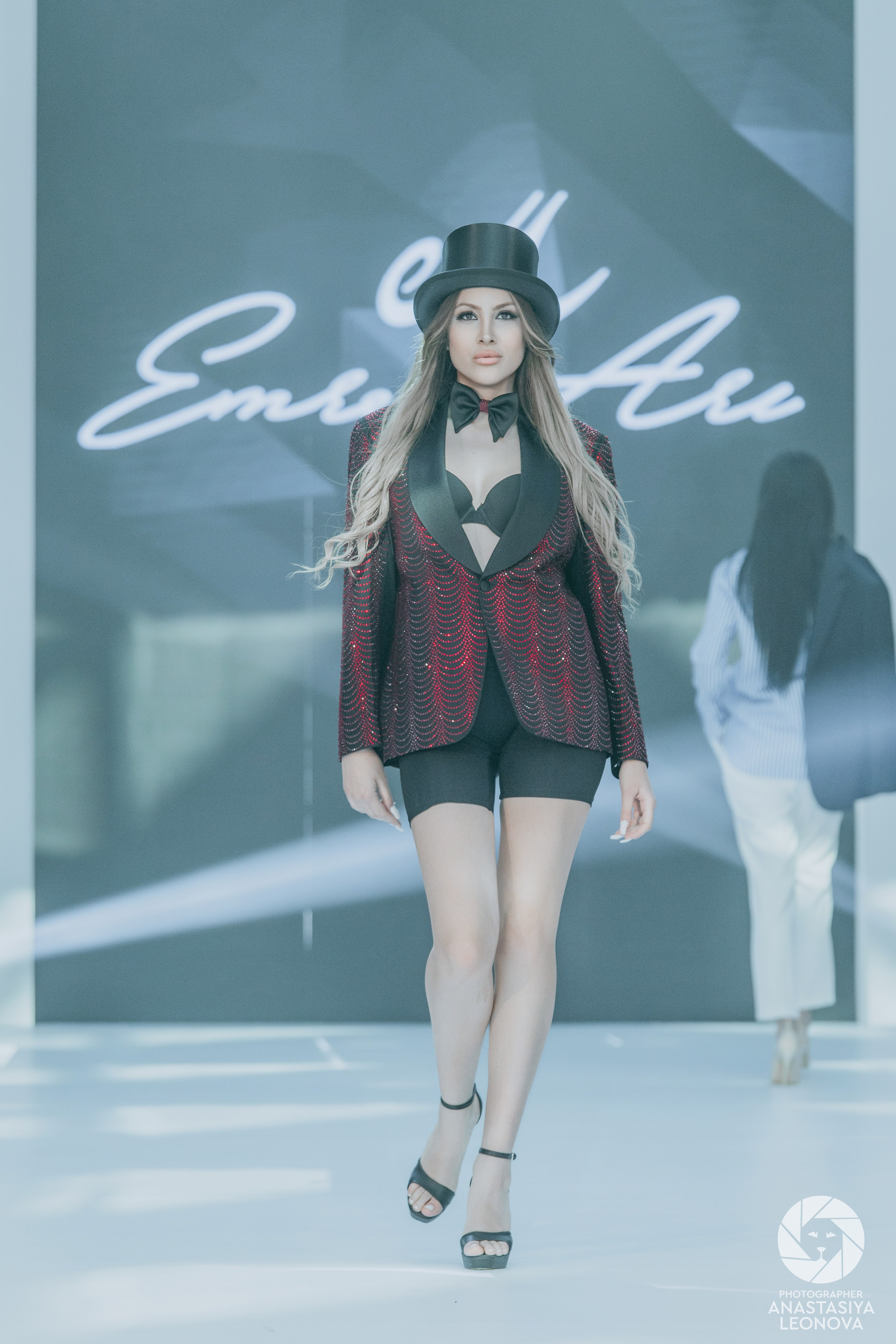 Fashion Week Türkiye [spring, 2025]. Anastasia Leonowa