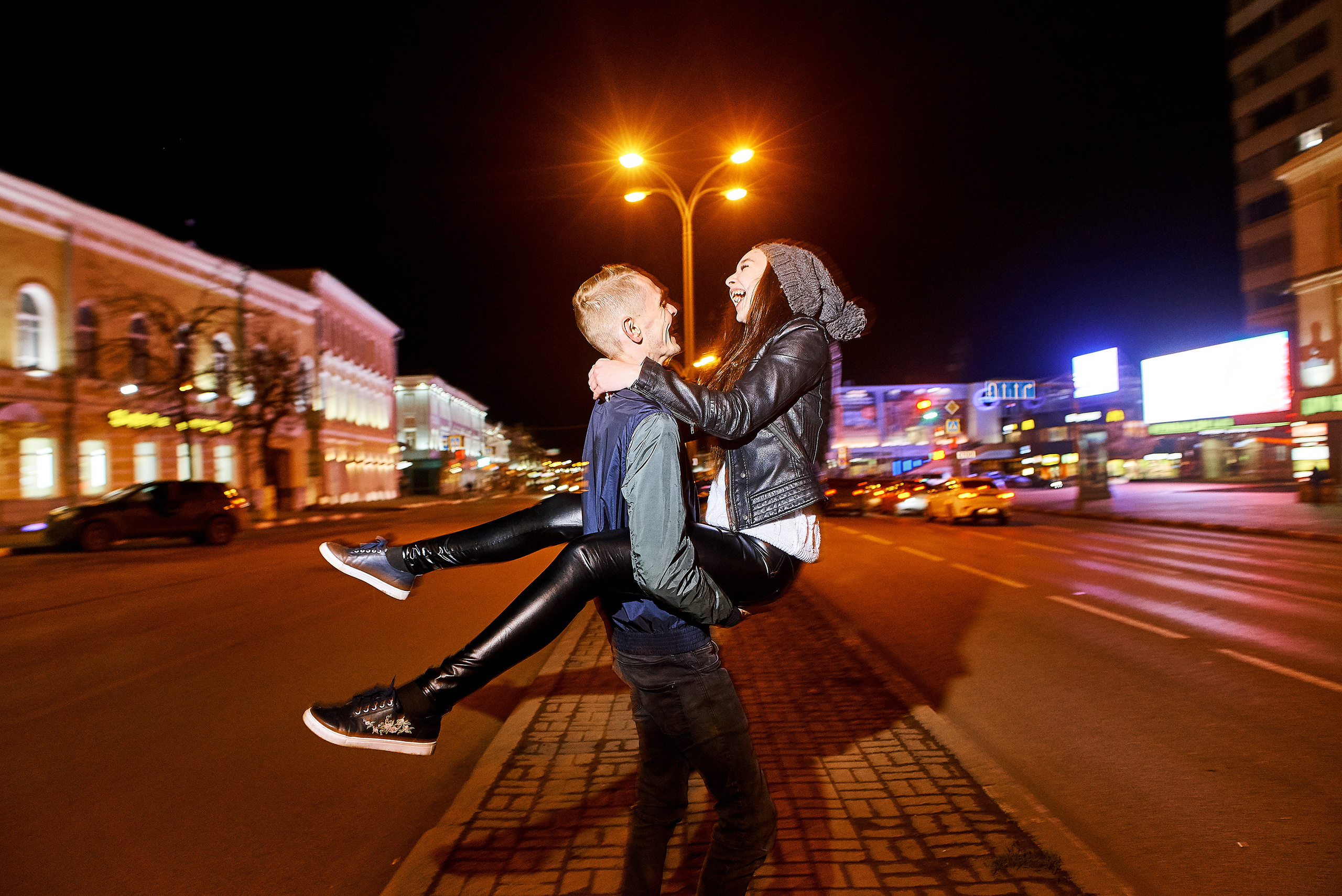 Волны ночного города. Свадебный фотограф в Ульяновске Александр Никитин