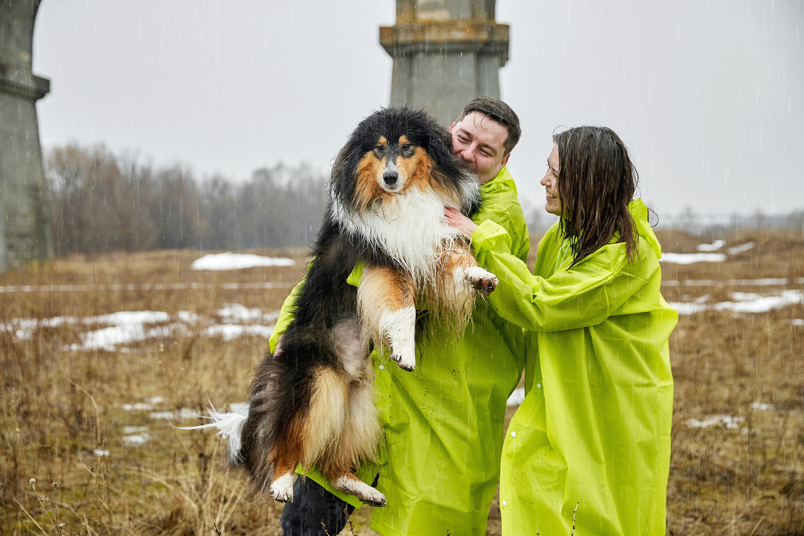 Прогулка под дождём. Свадебный фотограф в Ульяновске Александр Никитин