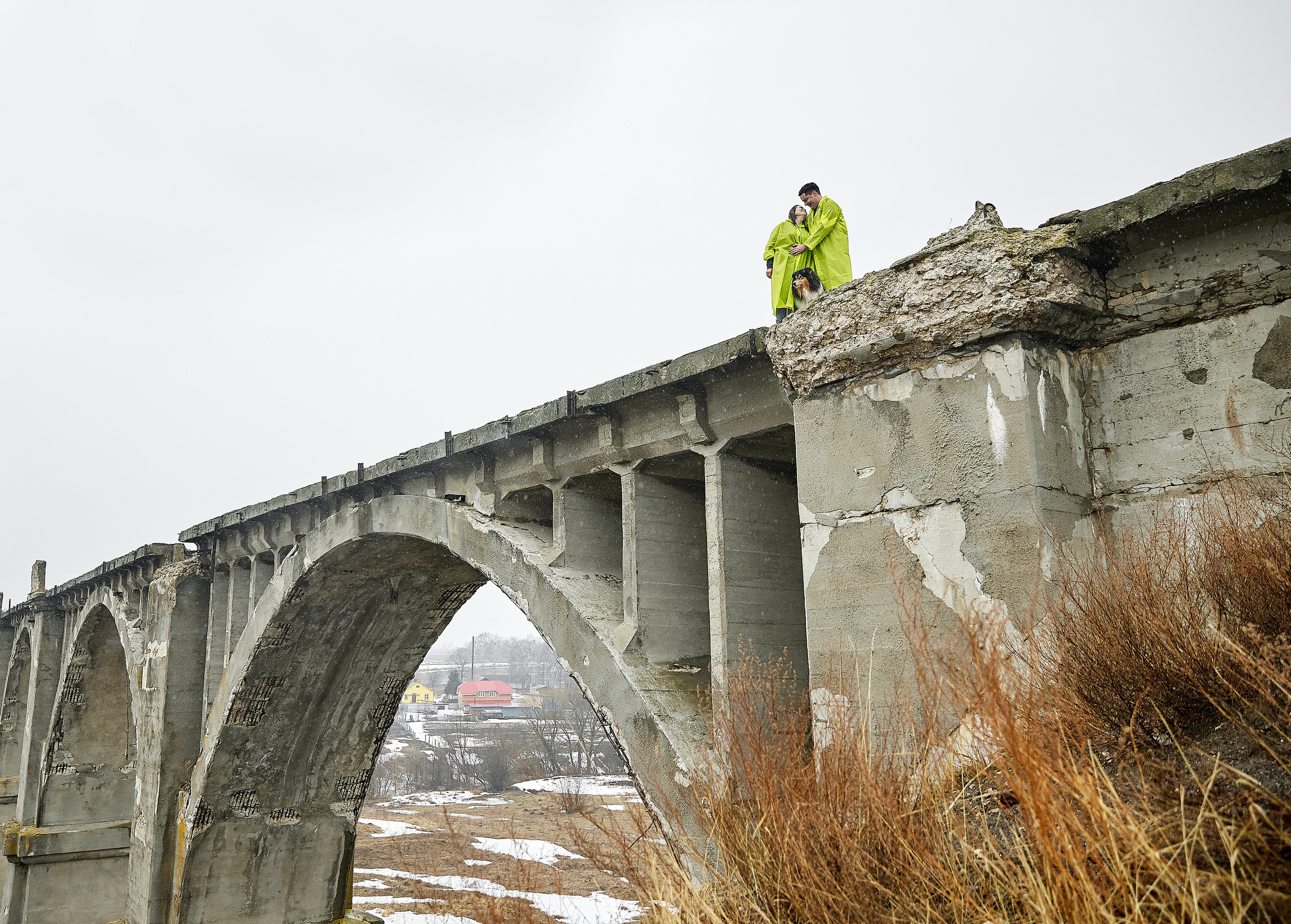 Прогулка под дождём. Свадебный фотограф в Ульяновске Александр Никитин