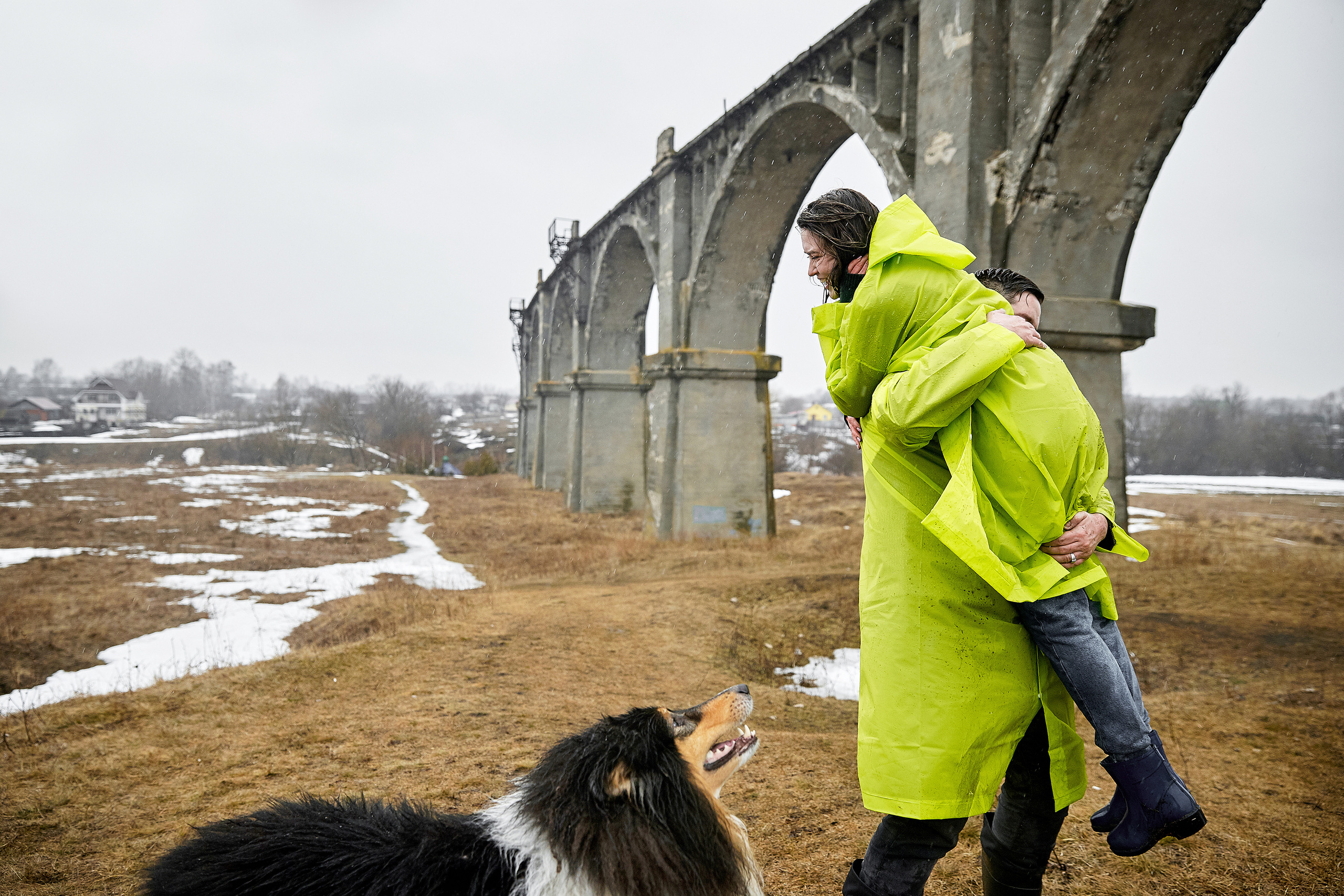 Прогулка под дождём. Свадебный фотограф в Ульяновске Александр Никитин