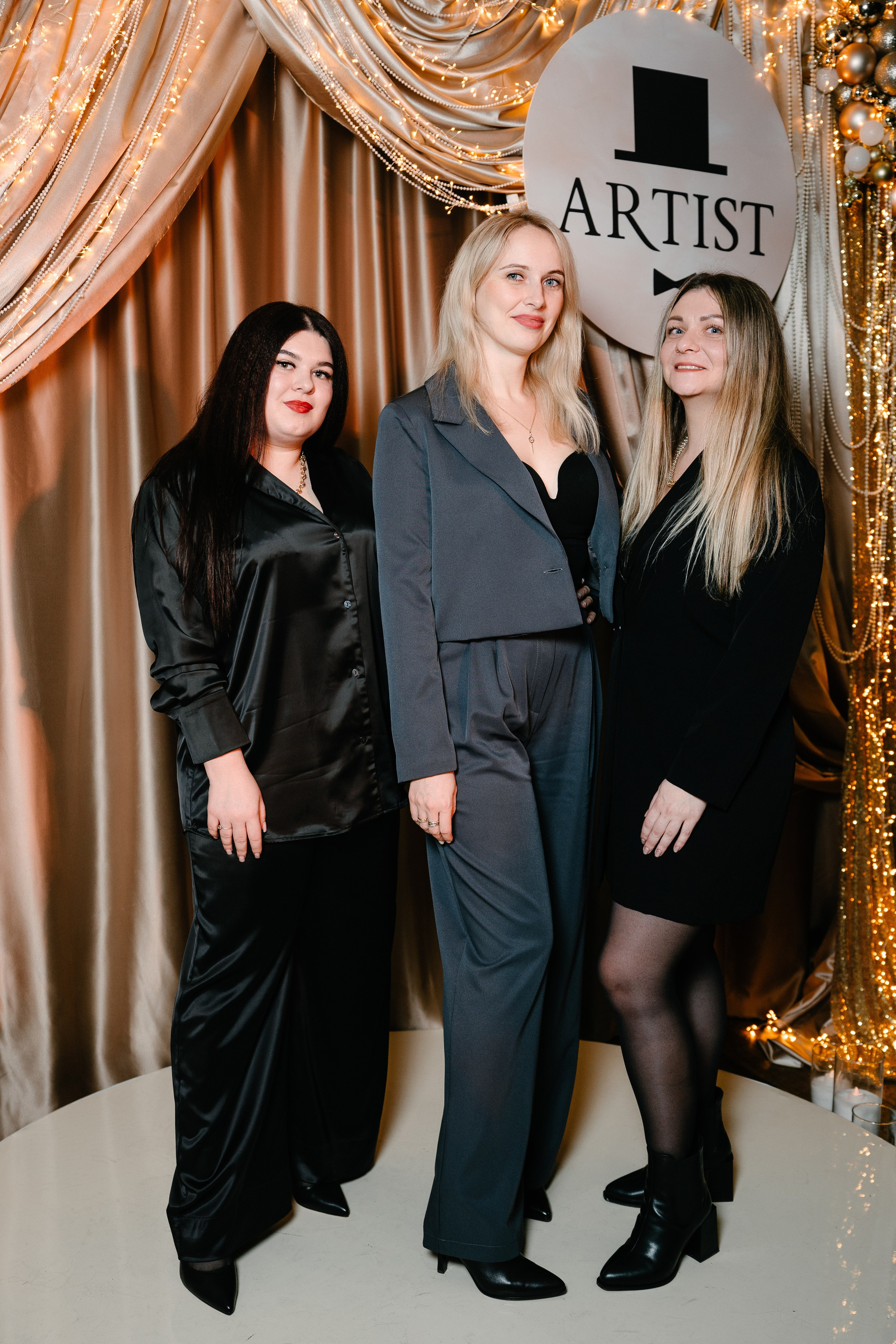 Новогодний вечер в Артисте. Свадебный и семейный фотограф в Воронеже Анастасия Бойко