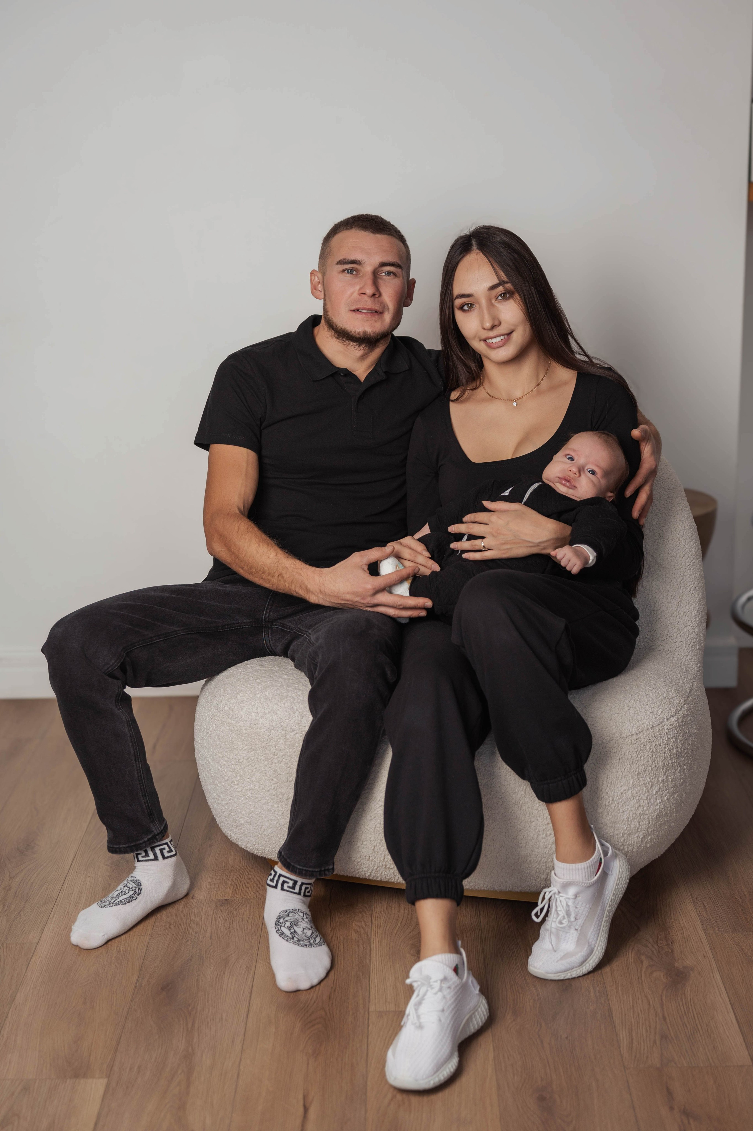 Разное. Меня зовут Михайлов Сергей, занимаюсь фото и видео г. Чебоксарах