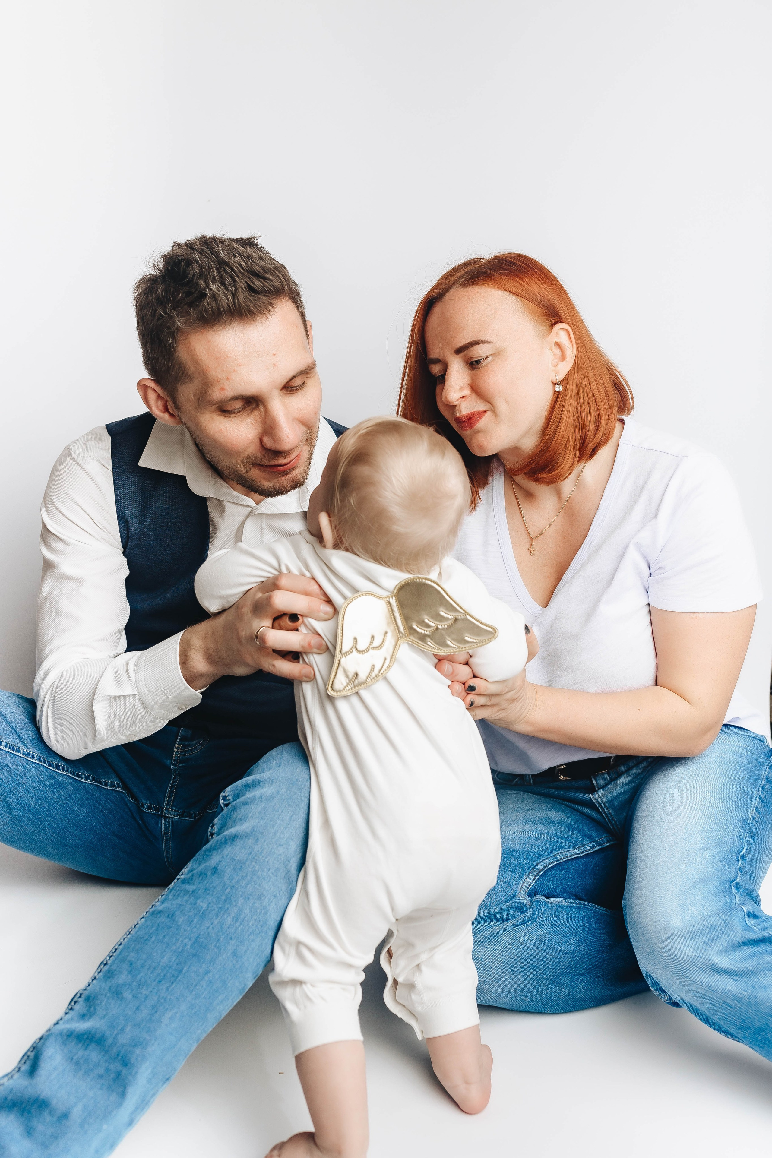 Семейные фото на годиках. Фотограф новорожденных Серпухов, Протвино, Москва I Марина Бурмистрова