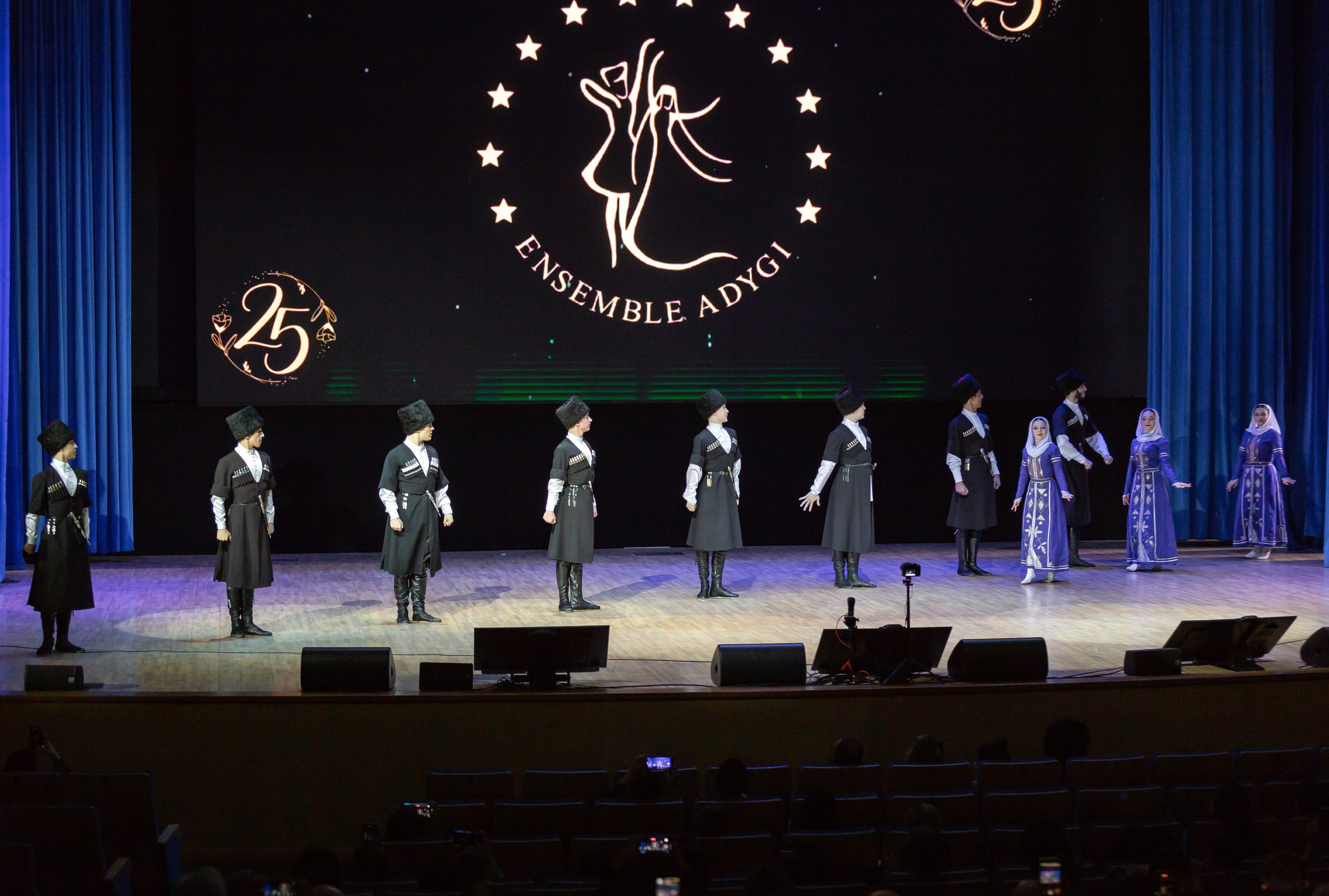 Юбилейный концерт танцевального коллектива «Адыги». Репортажный фотограф в Москве