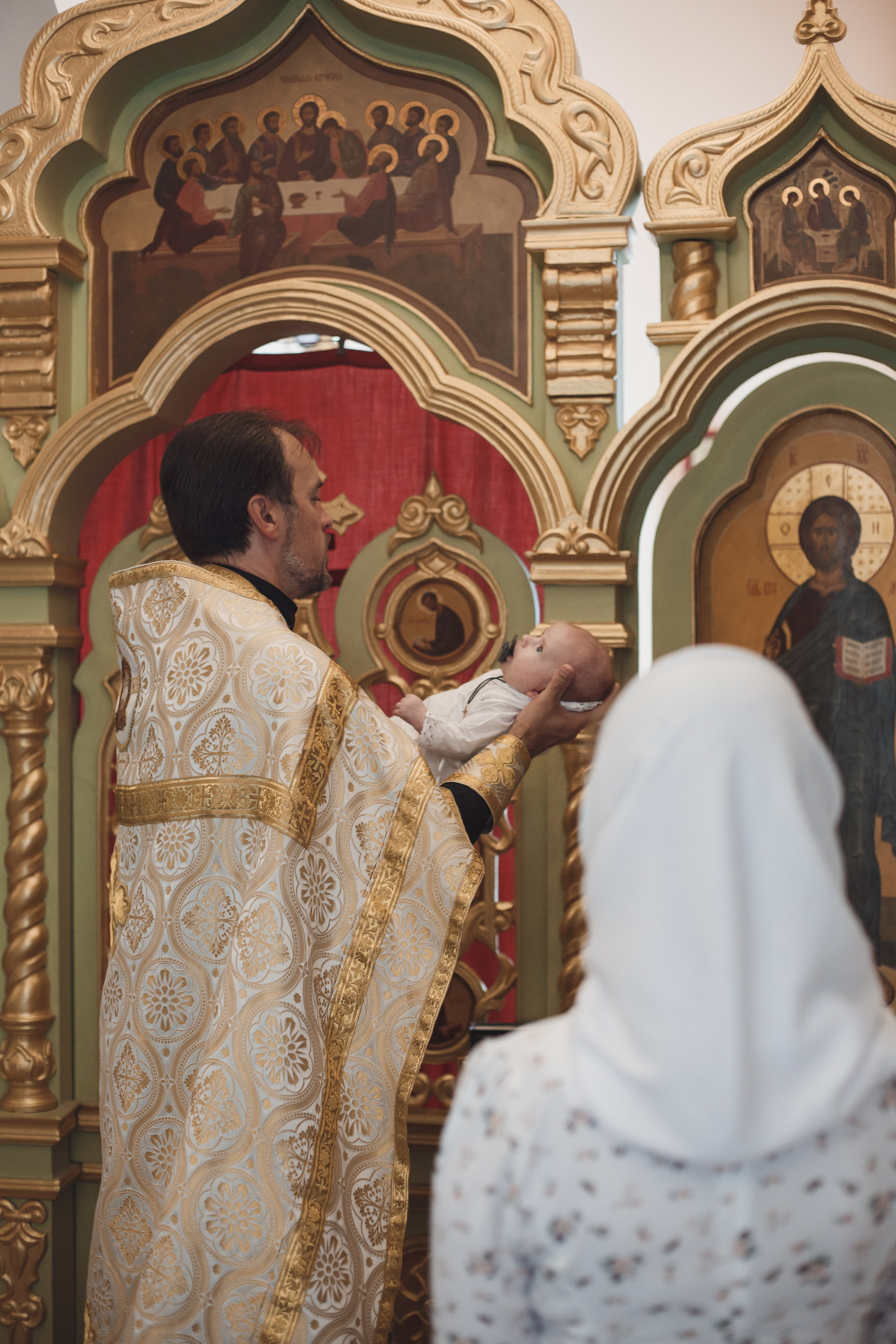 Фотосъёмка таинства крещения в Белгороде. Свадебный и контент фотограф в Белгороде Ярослав Гаврилейченко