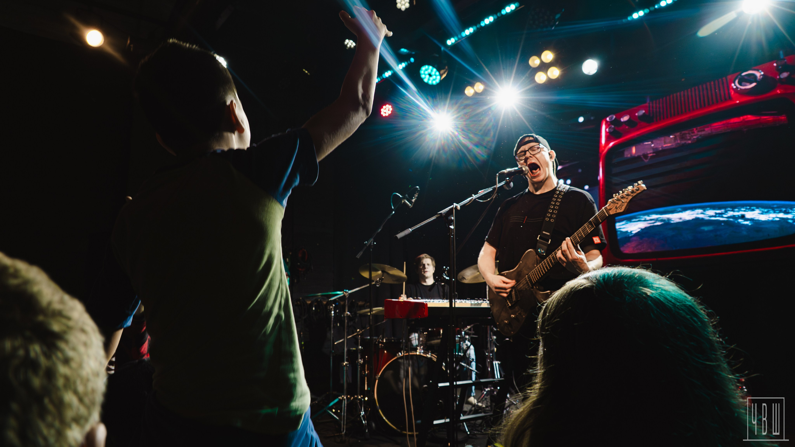 Три Вторых, 09.11.2025, Сердце. Человек в Шляпе