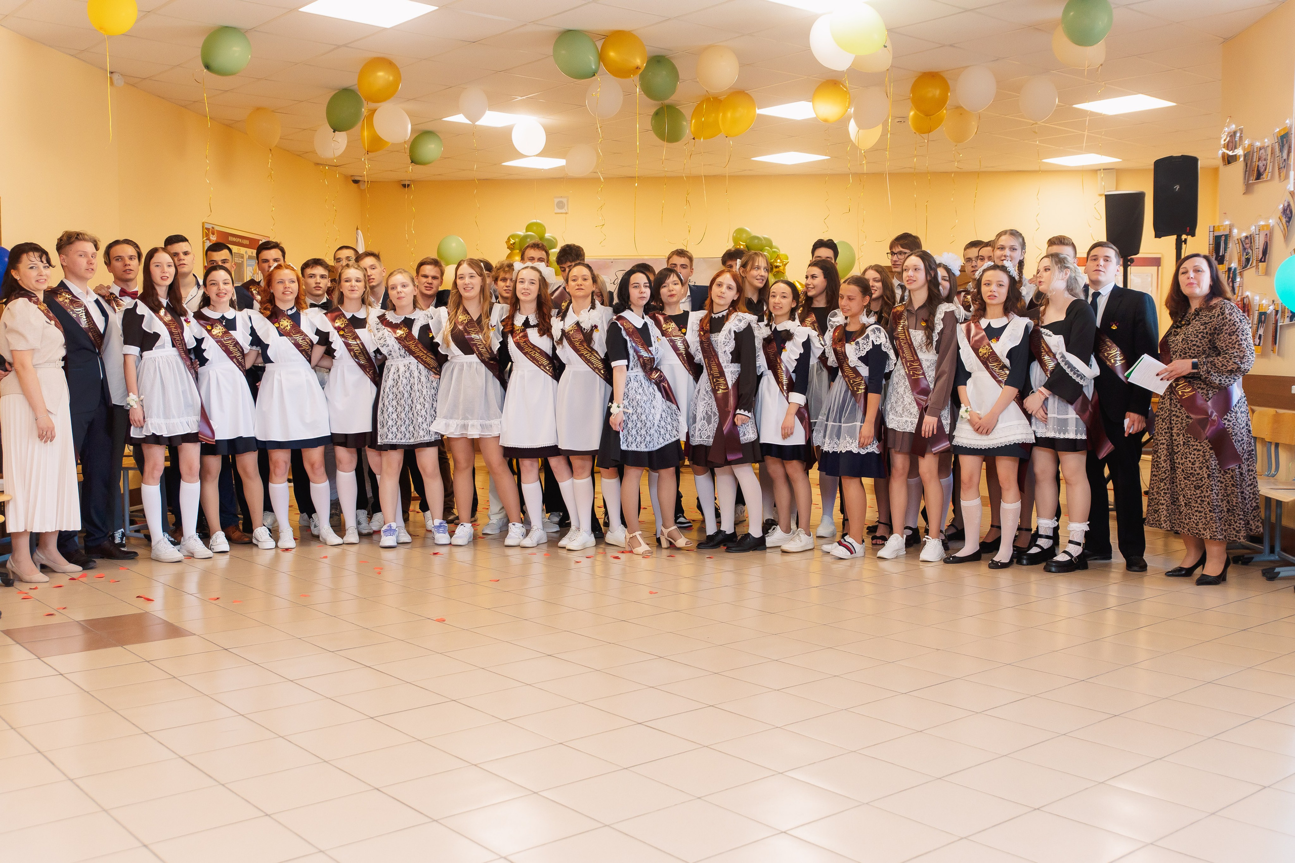 Последний звонок. Фотограф в Кронштадте и Санкт-Петербурге Анастасия Коваленко