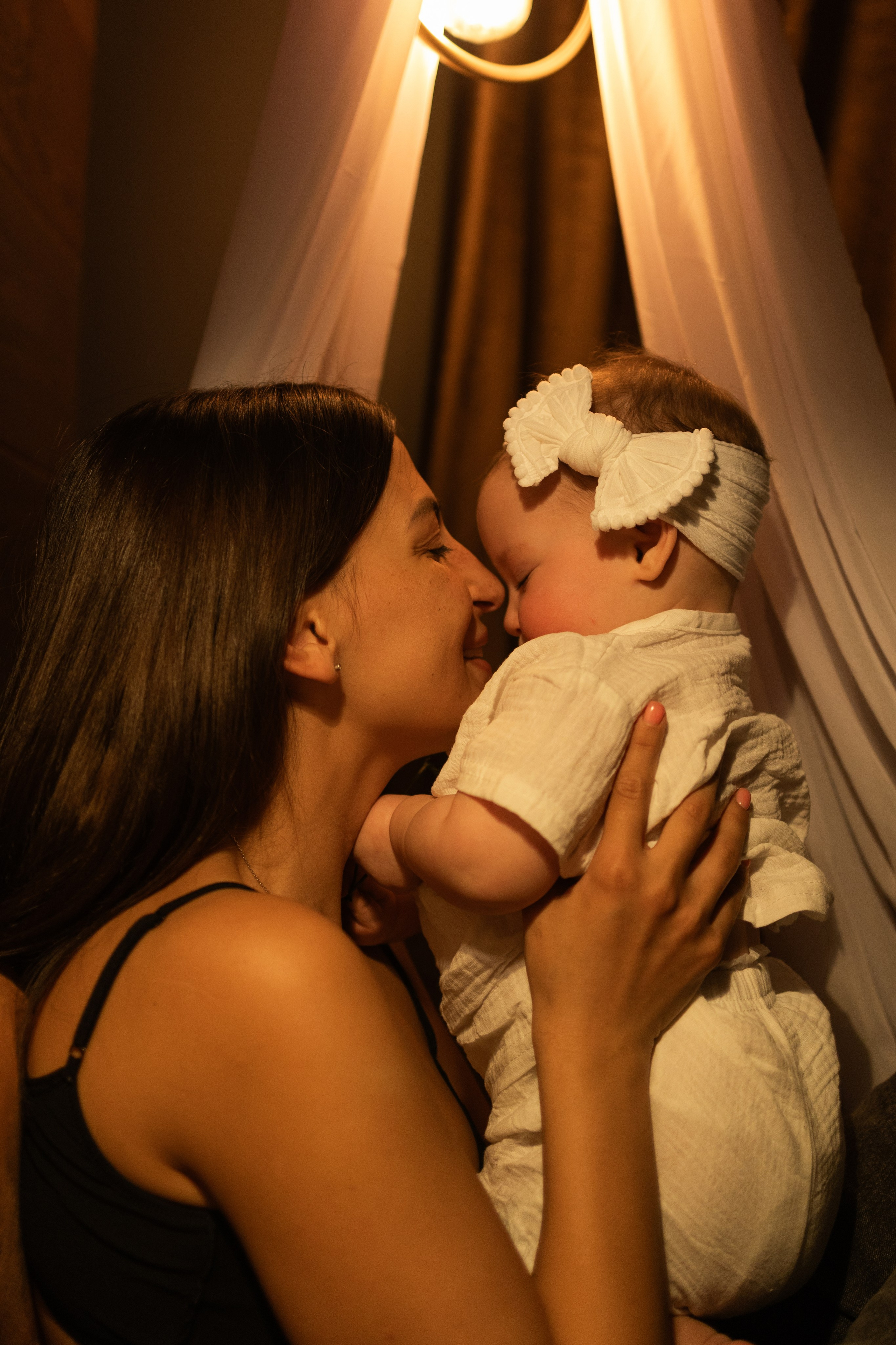 Л ю б о в ь между Вами и посреди Вас. Виноградова Маргарита. Фотограф P r o Явления