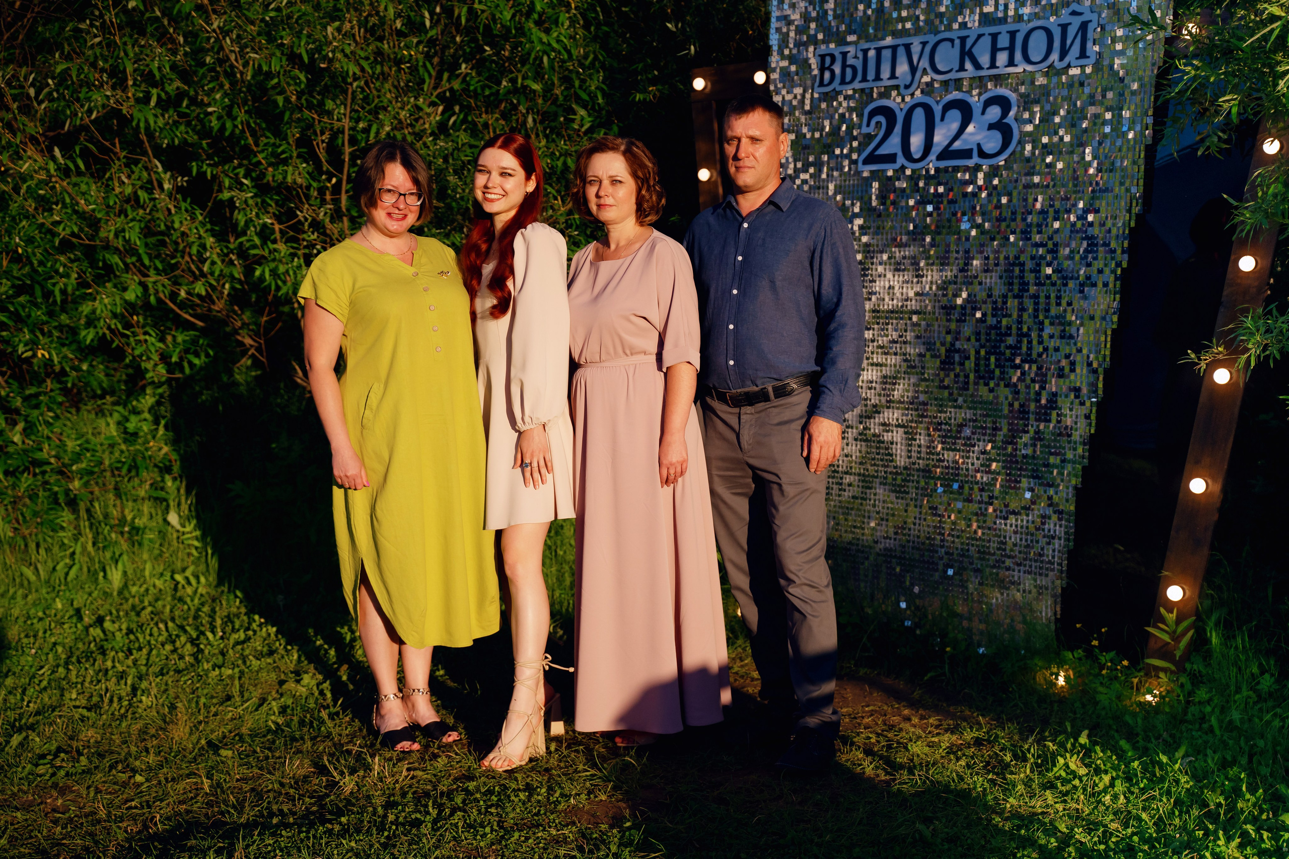 Выпускной 11 класс. Фотограф Ким Наталья в Красноярске