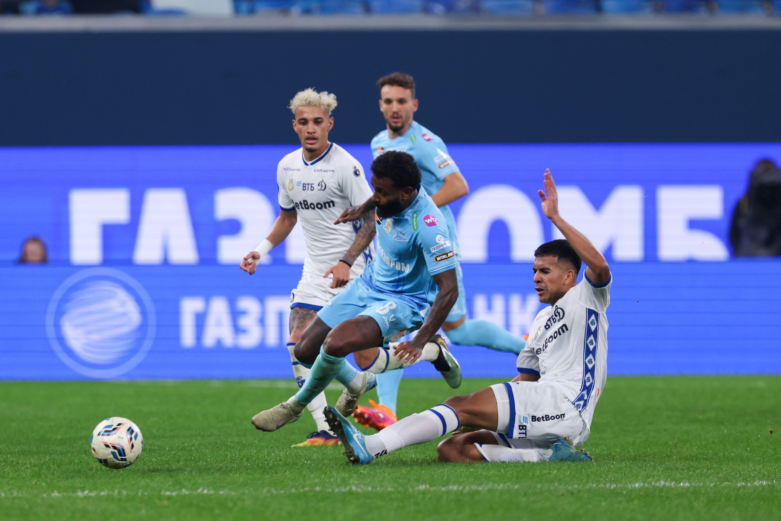 ФК «Зенит» — ФК «Динамо» Москва 26.10.2025. Спортивный и репортажный фотограф Антон Тереханов