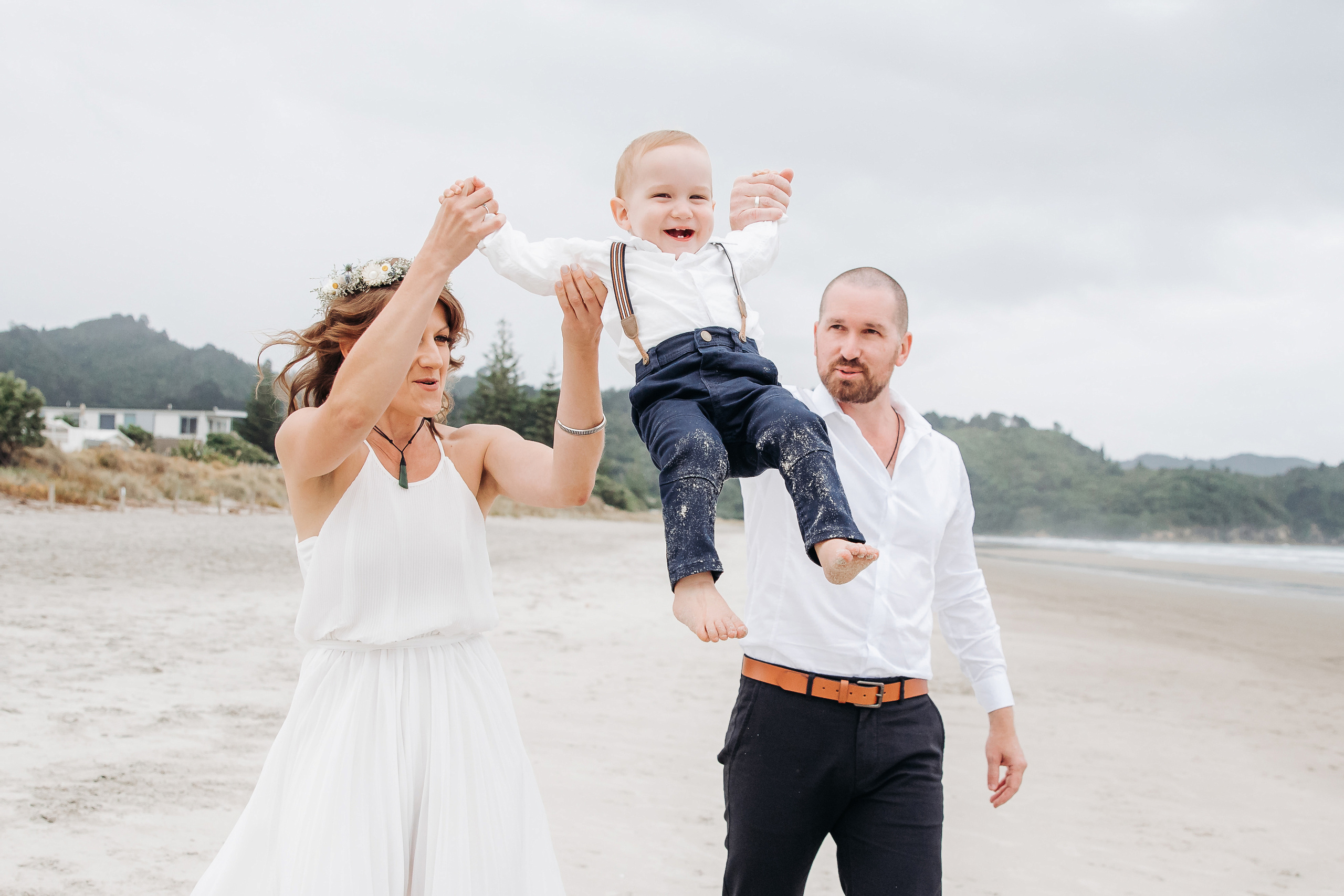 Свадебный фотограф в Санкт-Петербурге (Спб) и Тбилиси. Свадебный фотограф в Санкт-Петербурге и Москве LETU