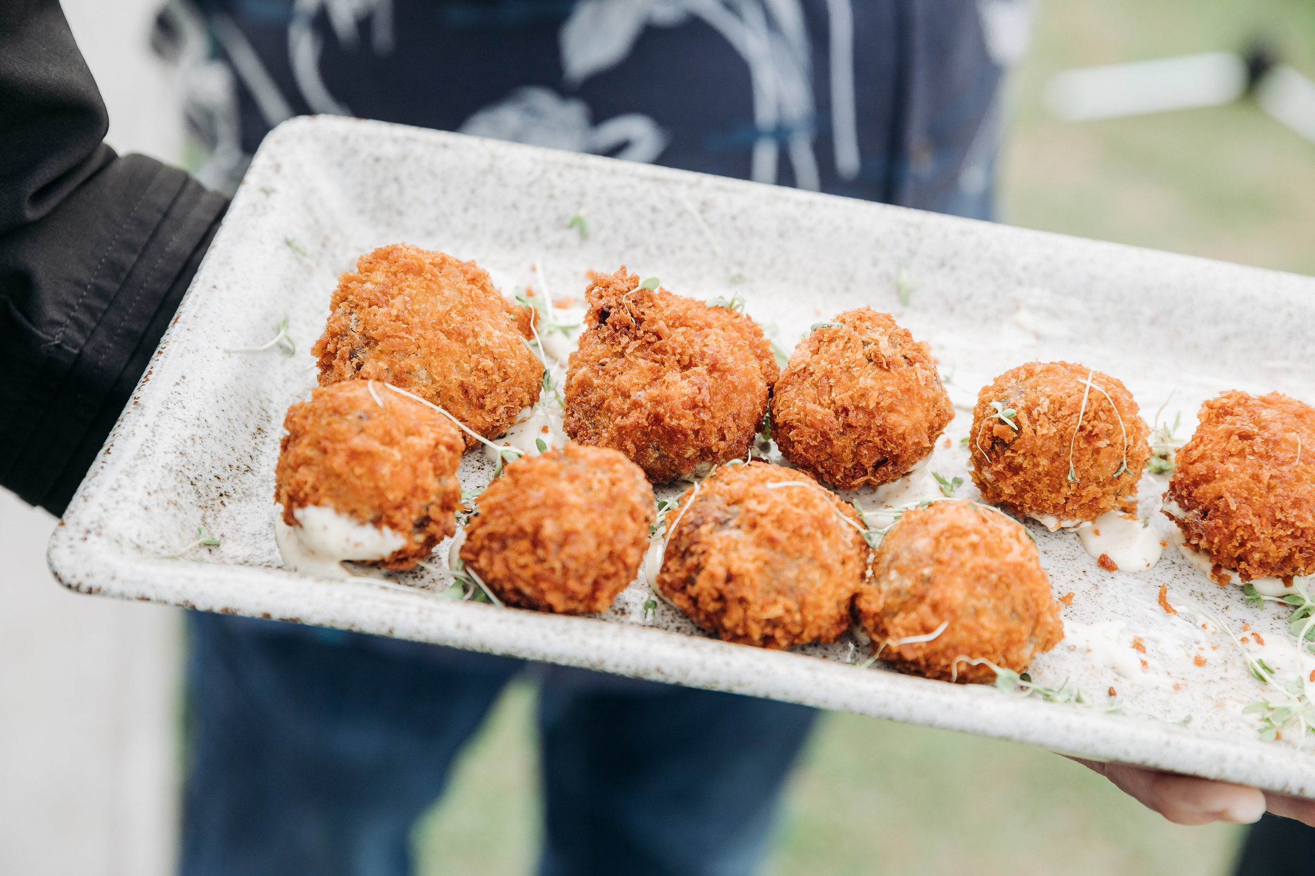 Свадебный фотограф в Санкт-Петербурге (Спб) и Тбилиси. Свадебный фотограф в Санкт-Петербурге и Москве LETU