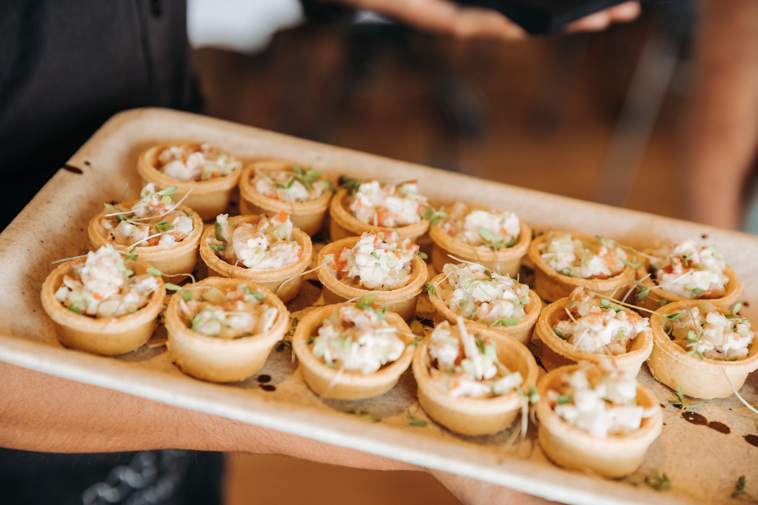 Свадебный фотограф в Санкт-Петербурге (Спб) и Тбилиси. Свадебный фотограф в Санкт-Петербурге и Москве LETU