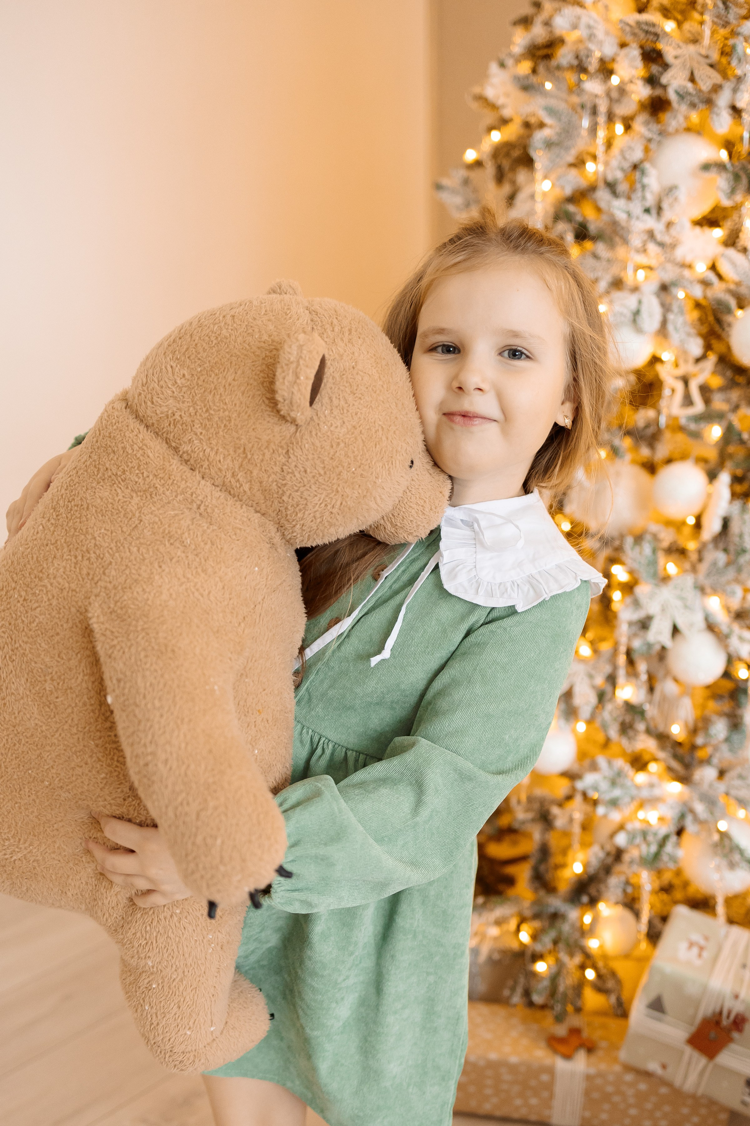 Новогрдняя семейная фотосессия с дочками. Семейный Фотограф в Москве Евгения Симоненко