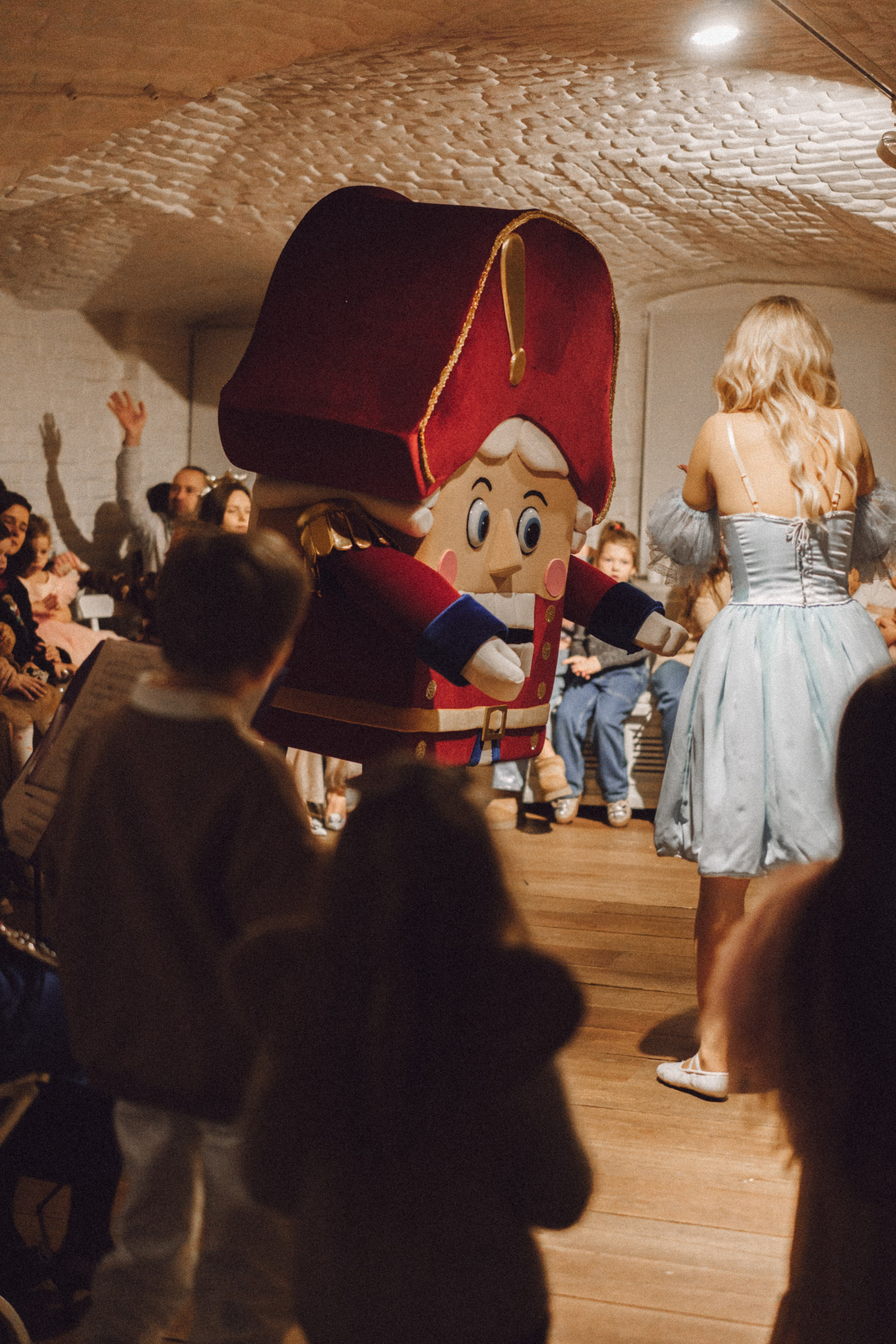 Новогодняя сказка в Momplayart. Семейный и детский фотограф и видеограф в Москве, Серпухове и Тарусе Валерия Сорокина