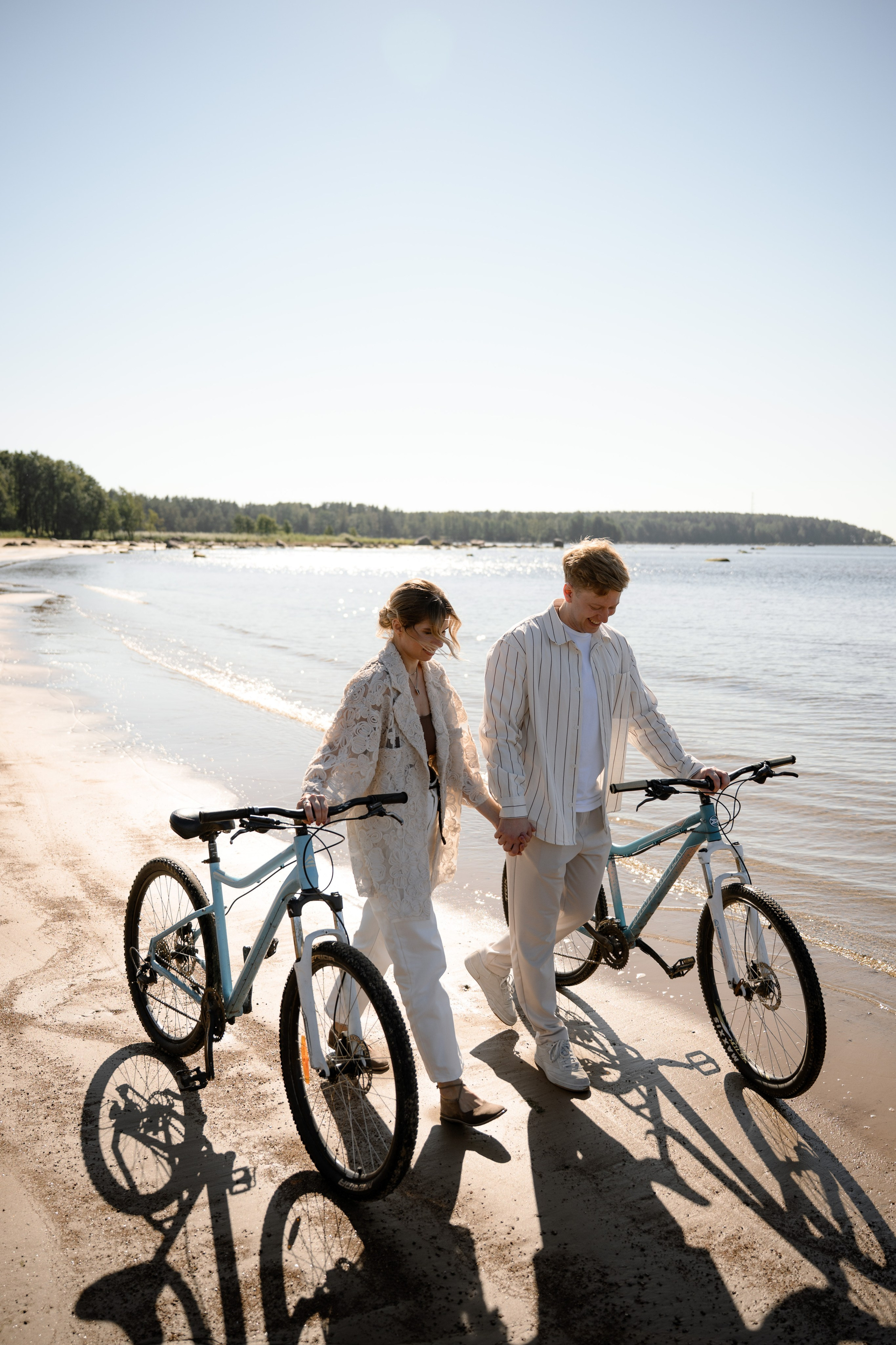 На берегу залива. Свадебный фотограф в Санкт-Петербурге, Москве, СПб Сергей Поддубный