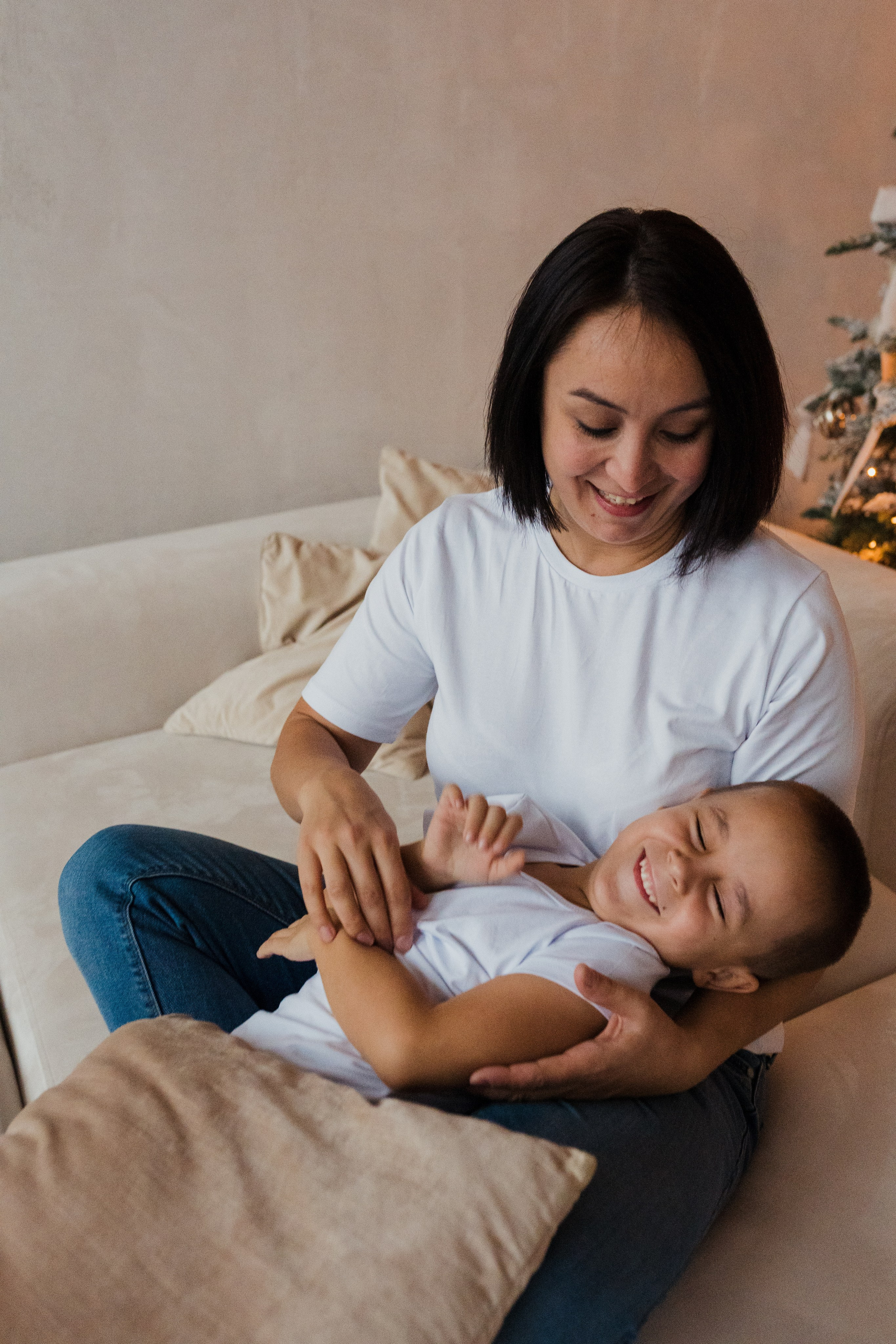 Семейная фотосессия в студии в Москве, семейный фотограф Анна Полушина. Свадебный фотограф в Москве Анна Полушина
