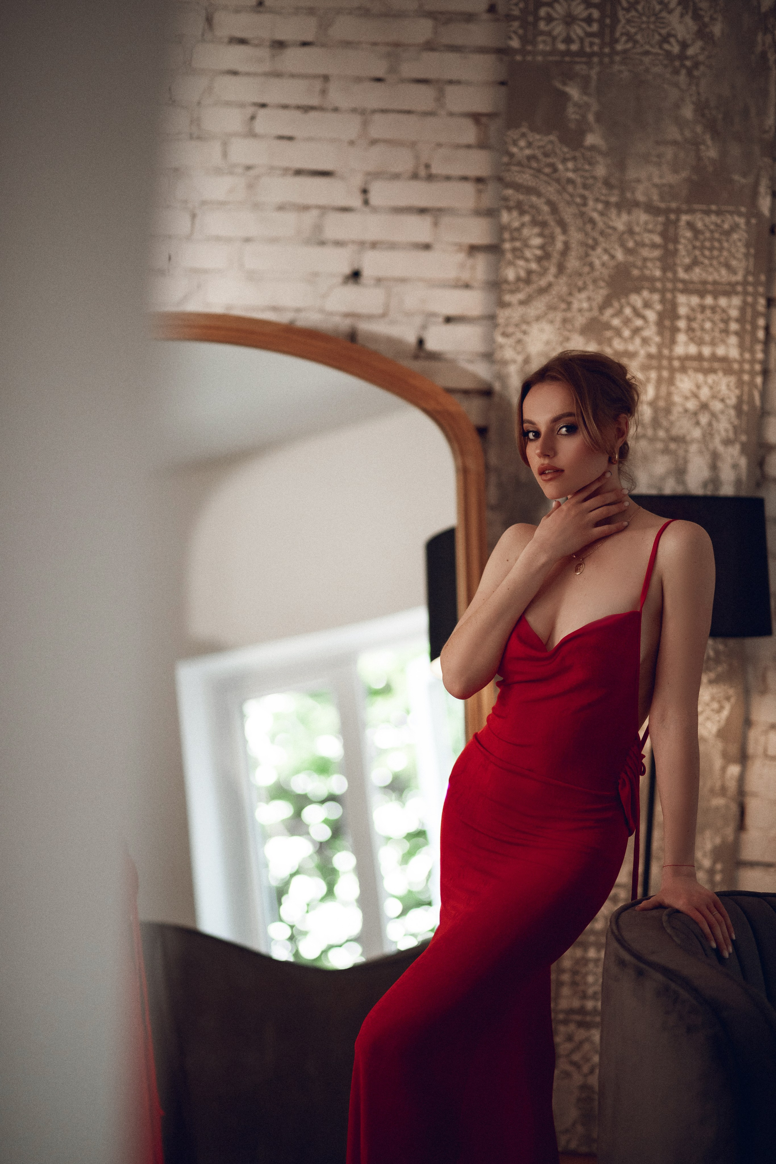 ЗАЛ «Каминная». Фотостудия в Мариуполе «Берлога»