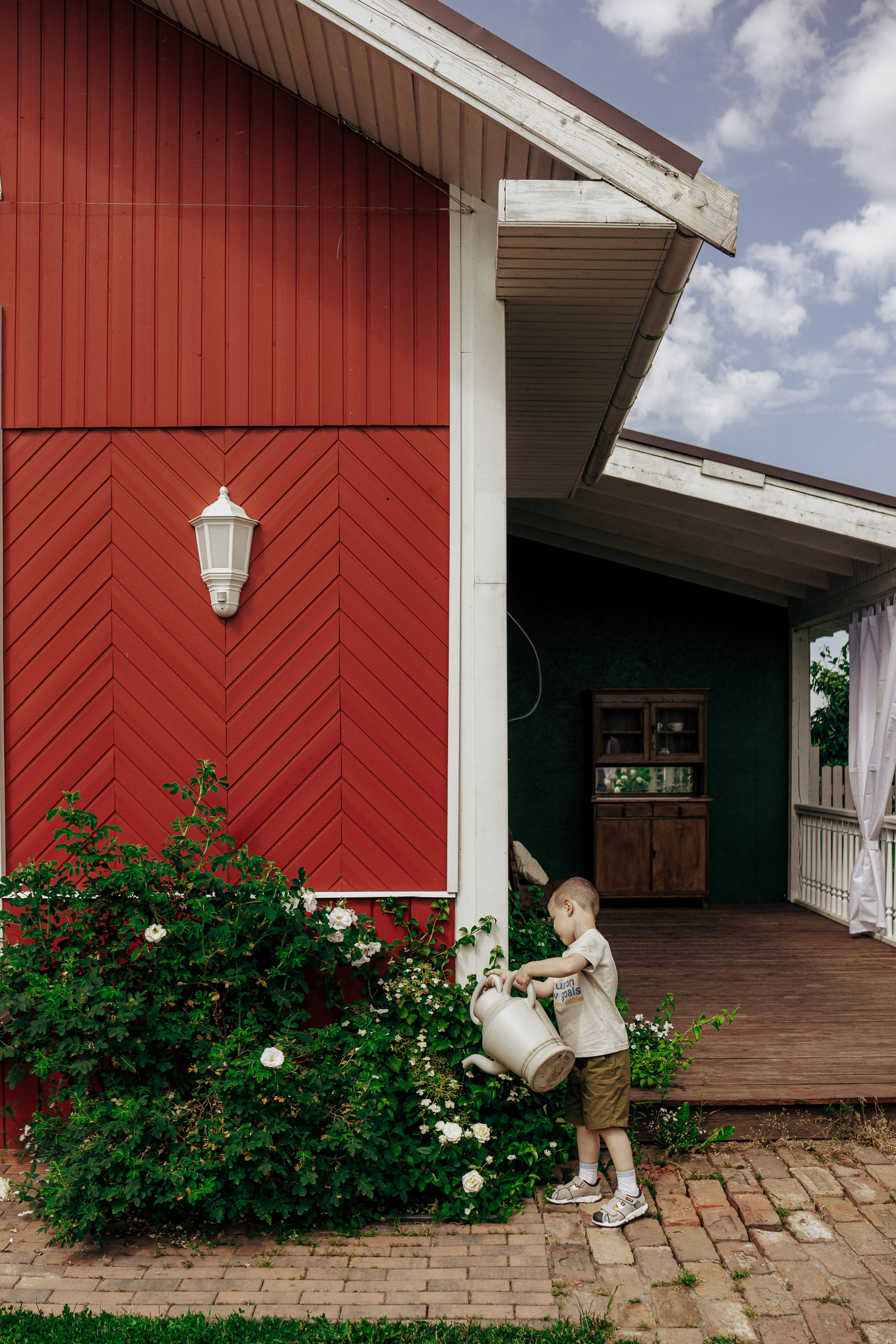 Семейный фотодень в фотостудии-даче, г. Пушкине и у легендарного Древа. Профессиональный фотограф в Санкт-Петербурге Александр Волосенцев