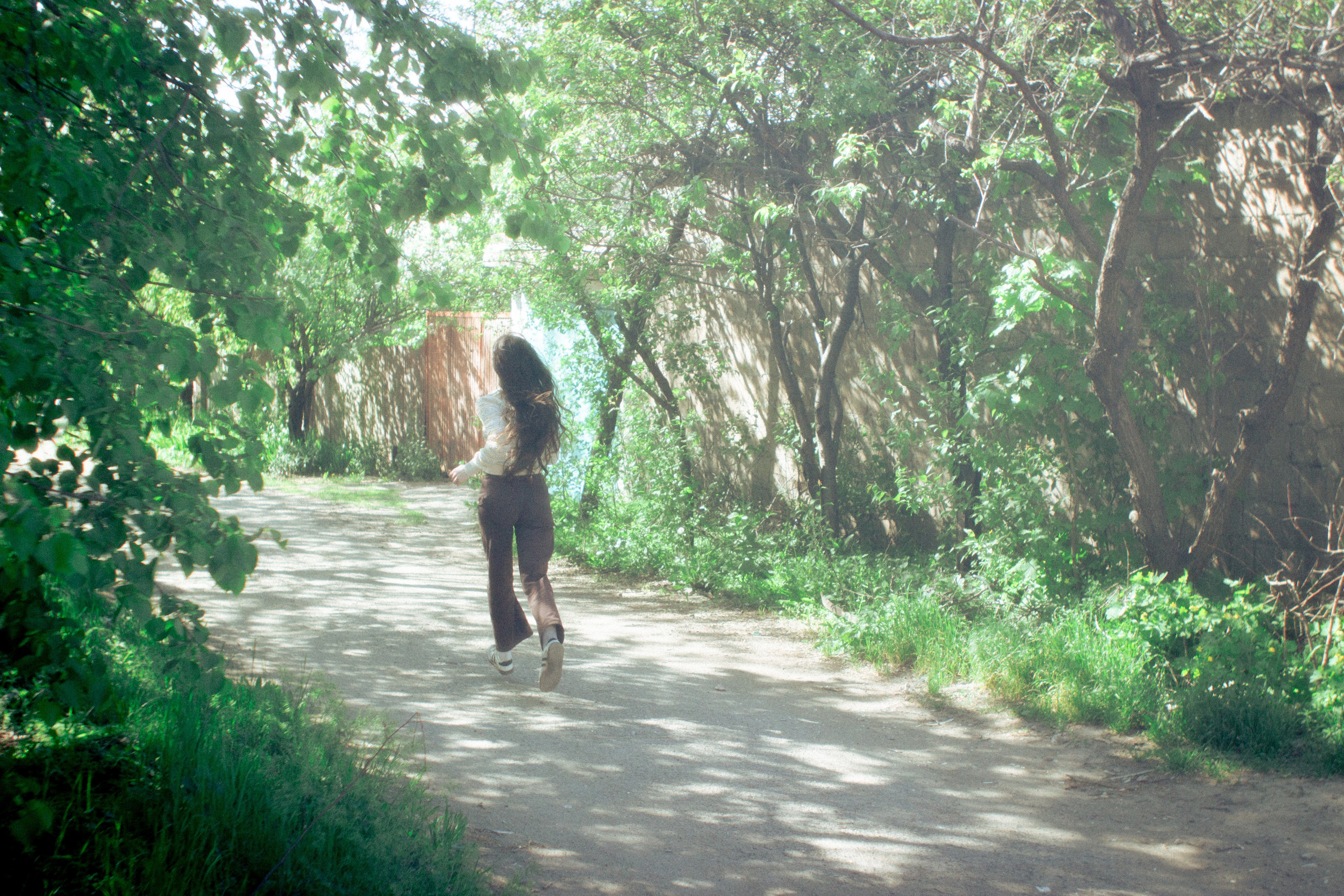 Земля смеётся цветами. • Фотограф Александра Светозар Алчевск •