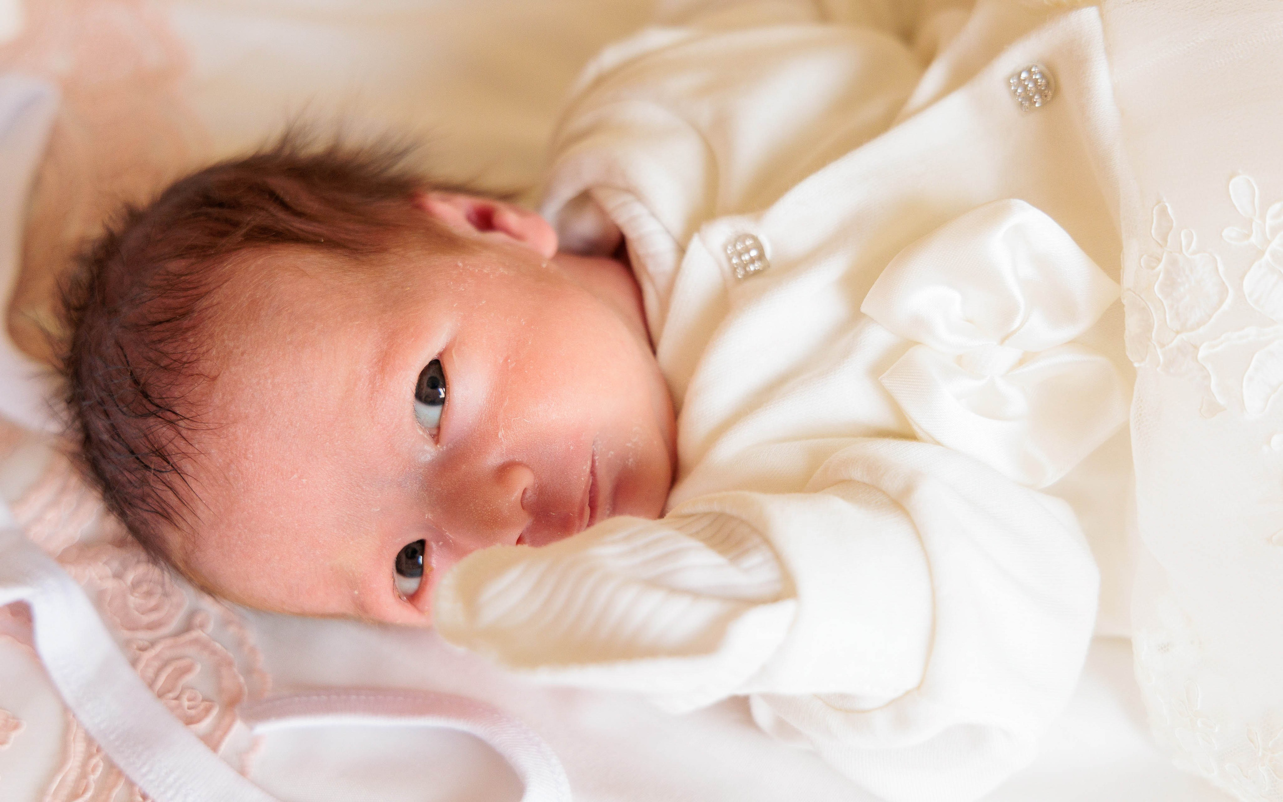 Фотограф для выписки из роддома Лермонтов - первые дни жизни.