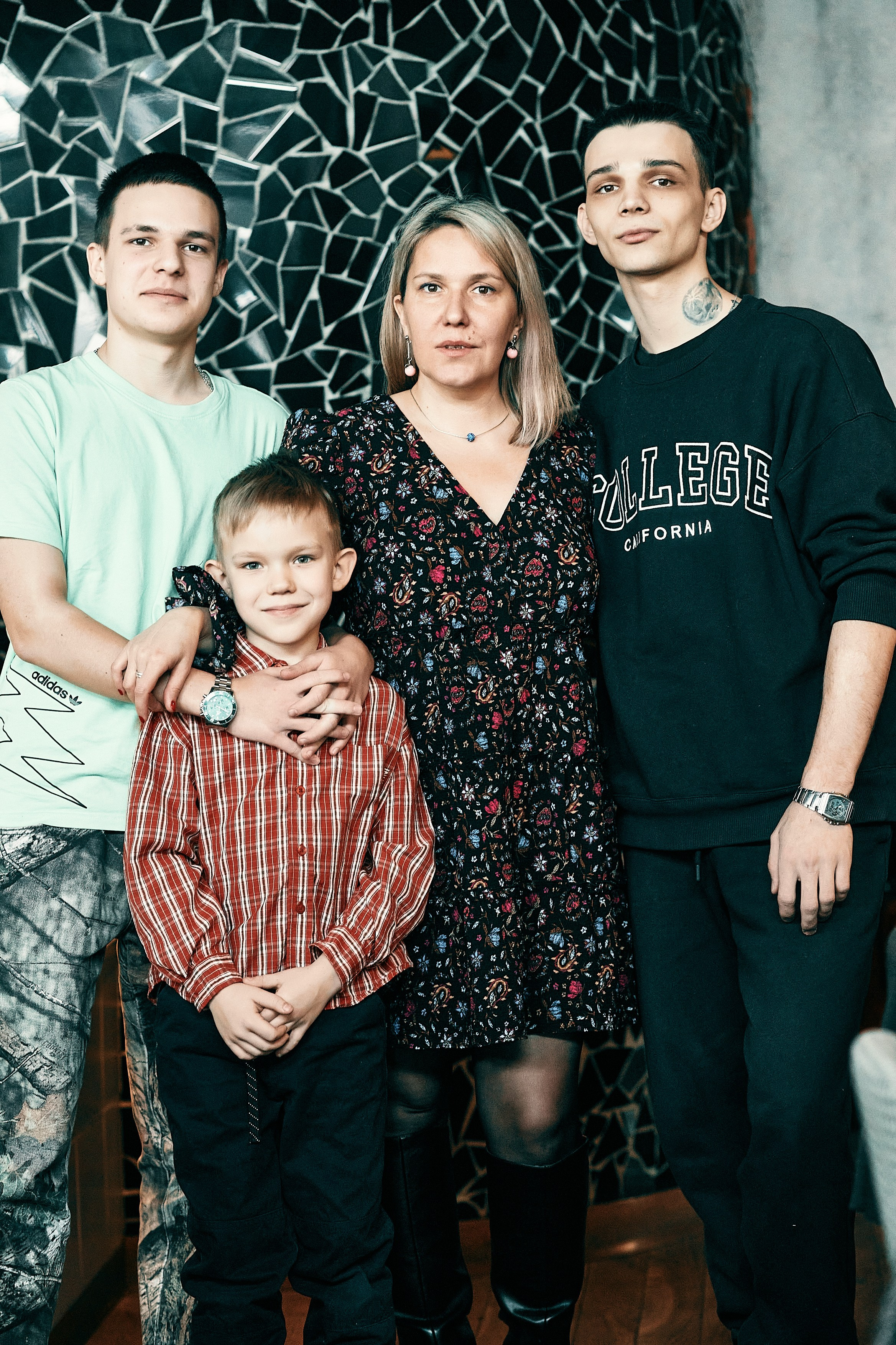 Семейный завтрак. Семейный и репортажной фотограф в Красноярске и Москве Виктор Бабинцев