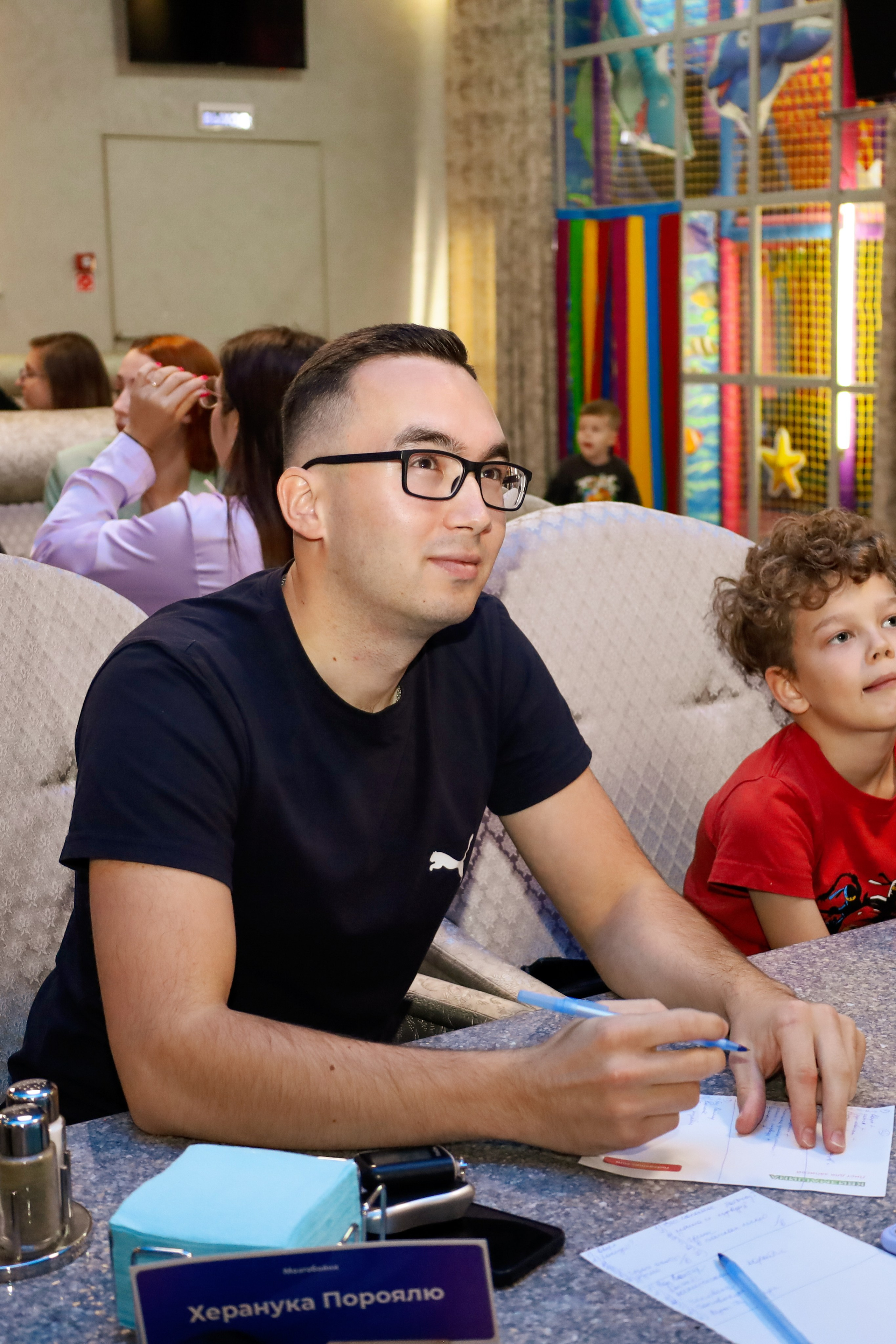 1 октября 2023. Фотограф в Губкинском | Александра Артамонова